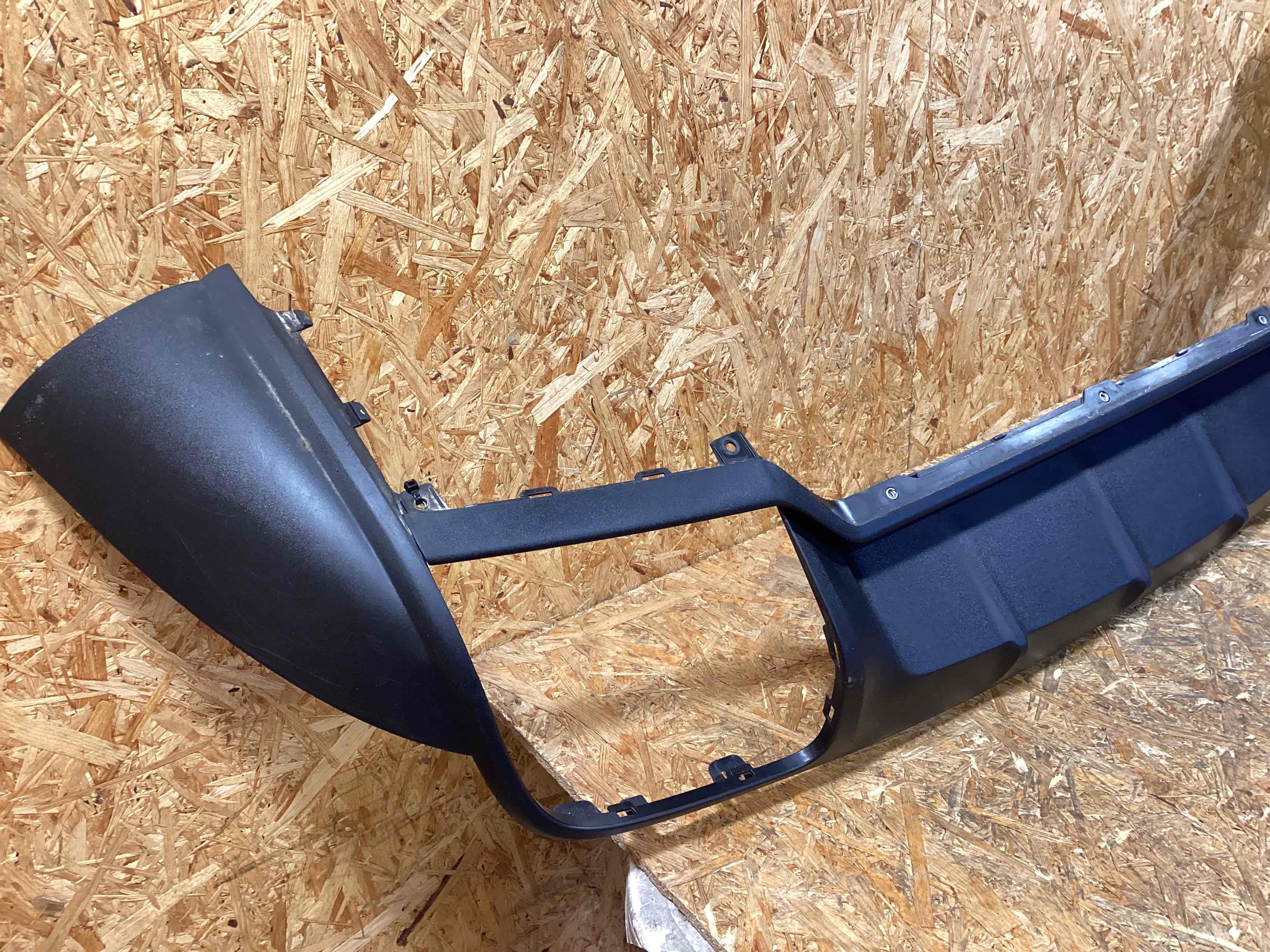 Накладка на бампер Porsche Cayenne 250226-121