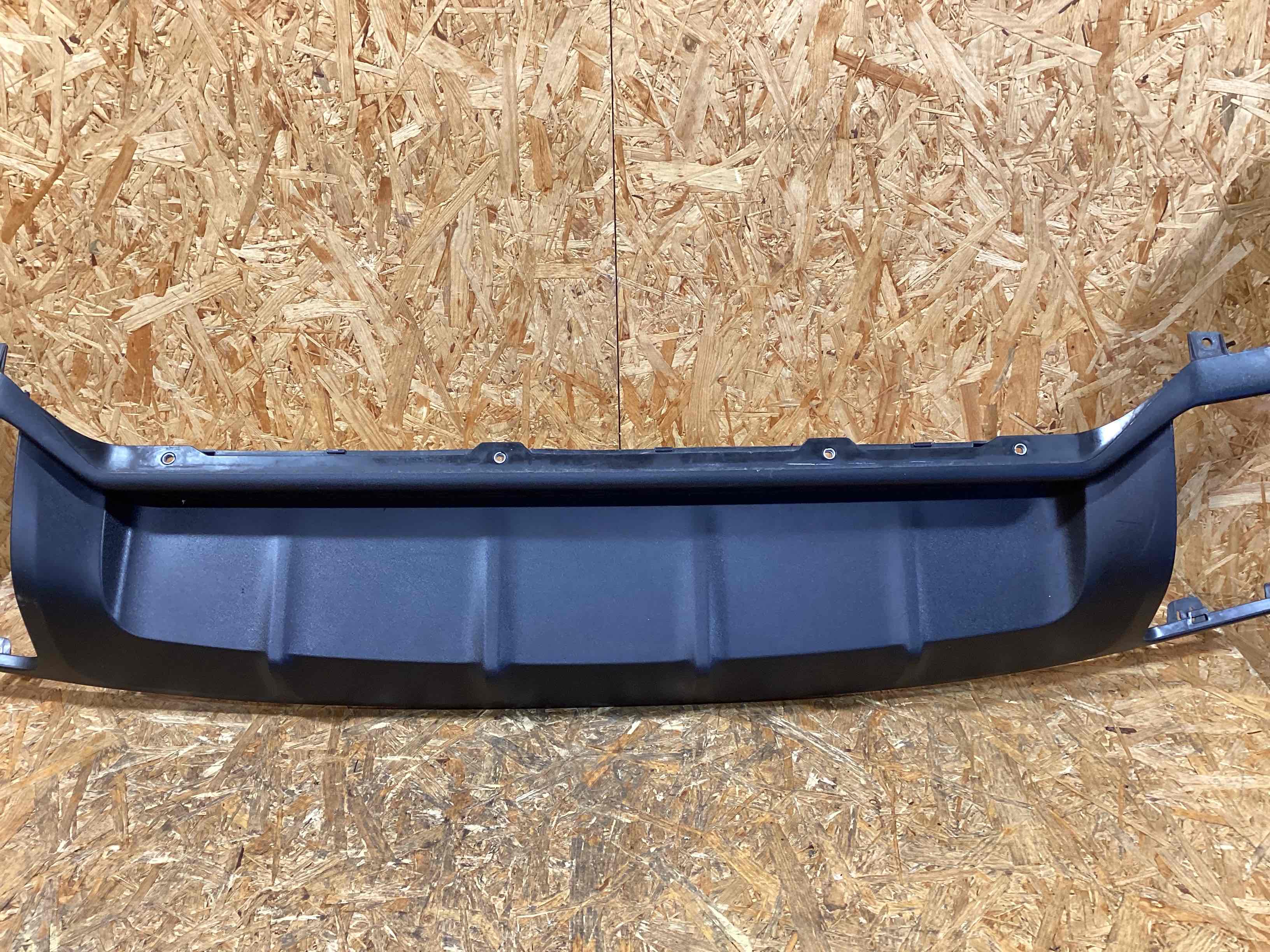 Накладка на бампер Porsche Cayenne 250226-121