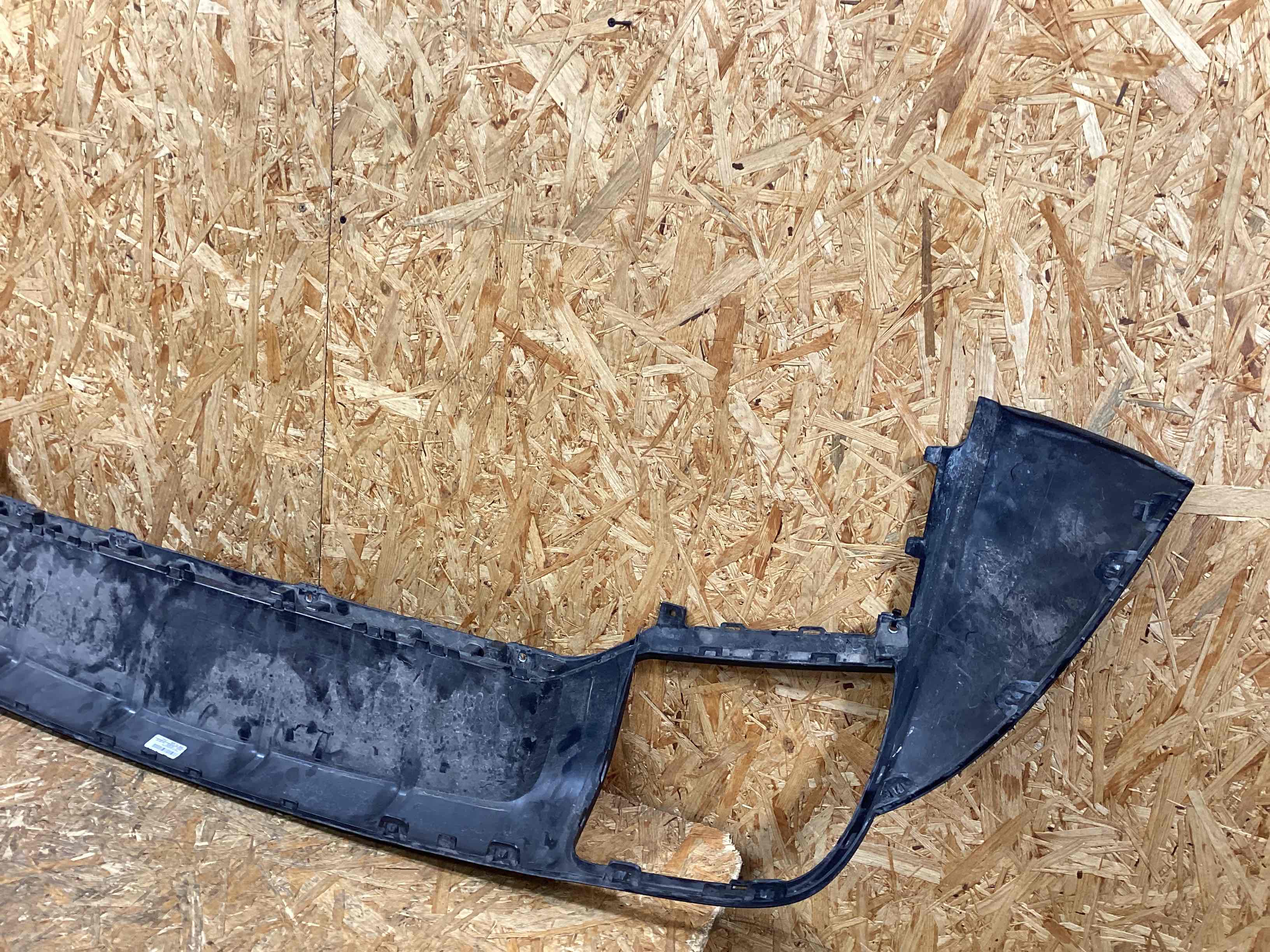 Накладка на бампер Porsche Cayenne 250226-121