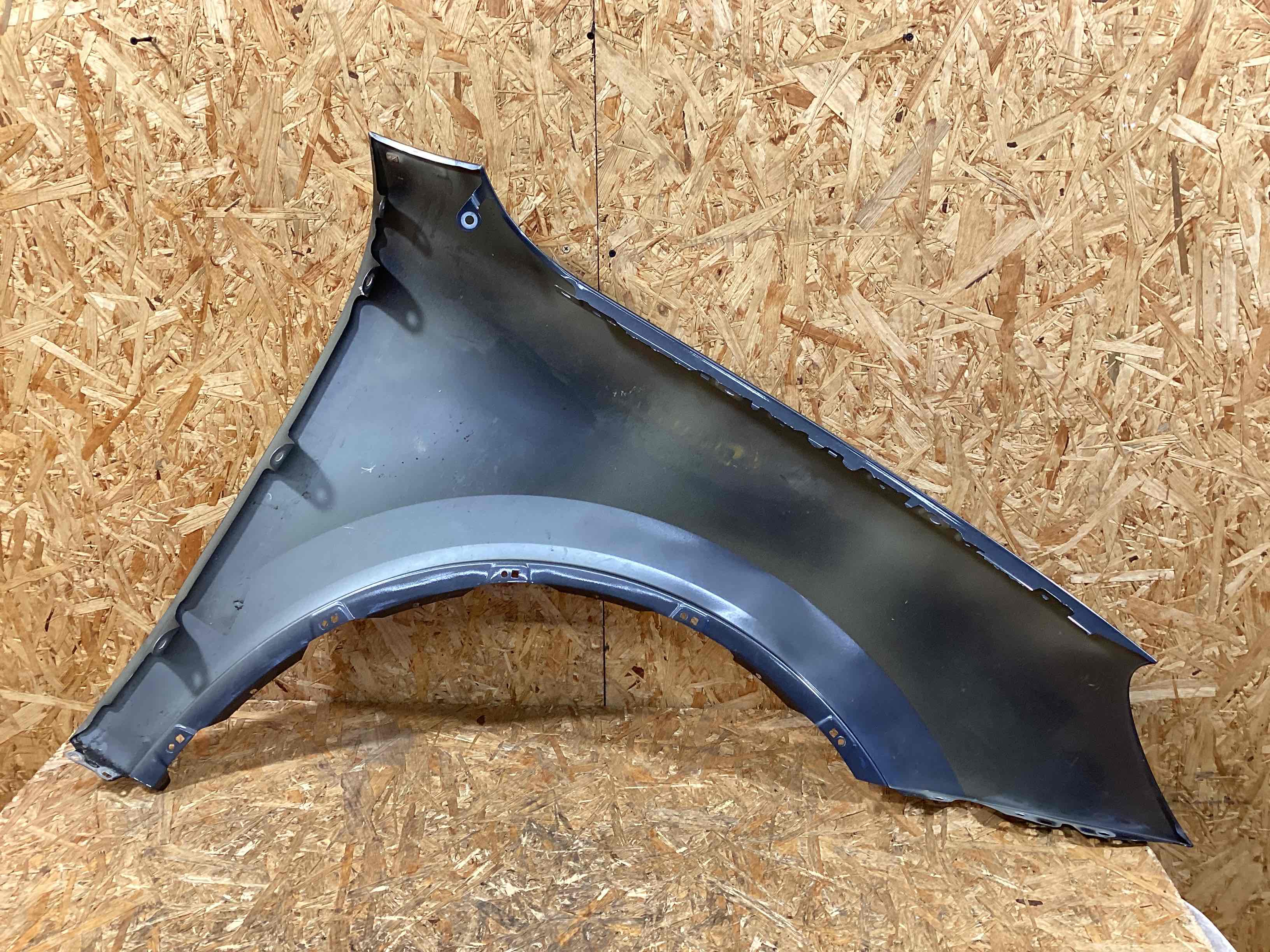 Крыло переднее левое Porsche Cayenne 250226-124