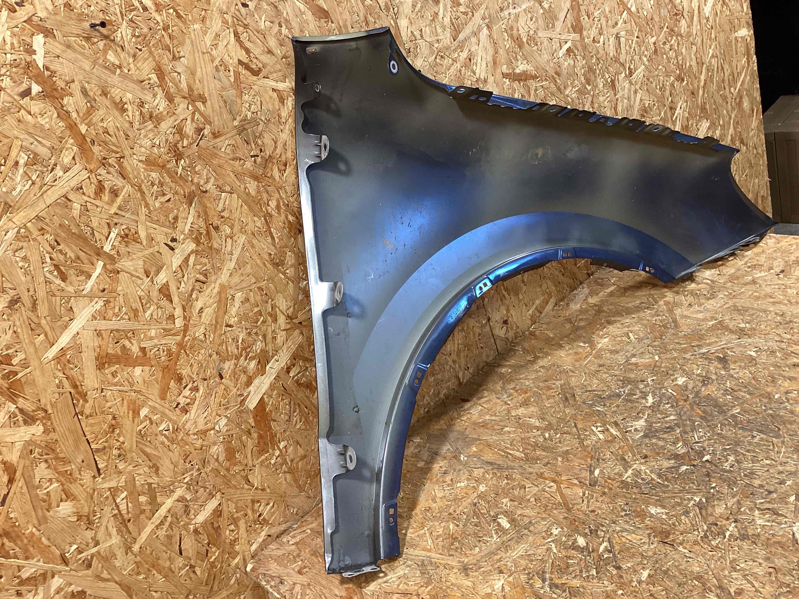 Крыло переднее левое Porsche Cayenne 250226-124