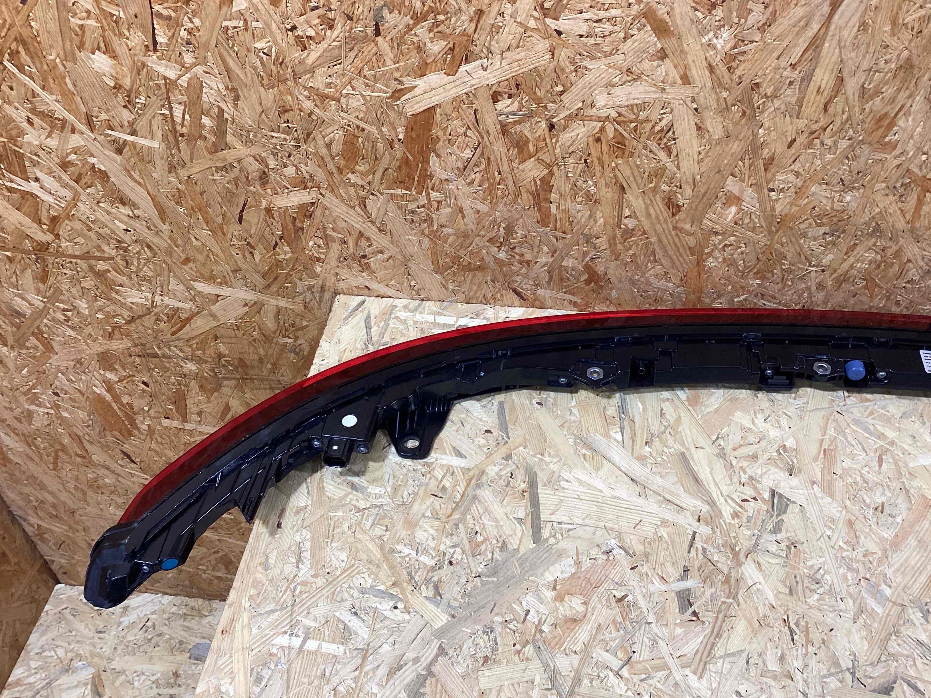 Фонарь стоп-сигнал Porsche 911 250326-103