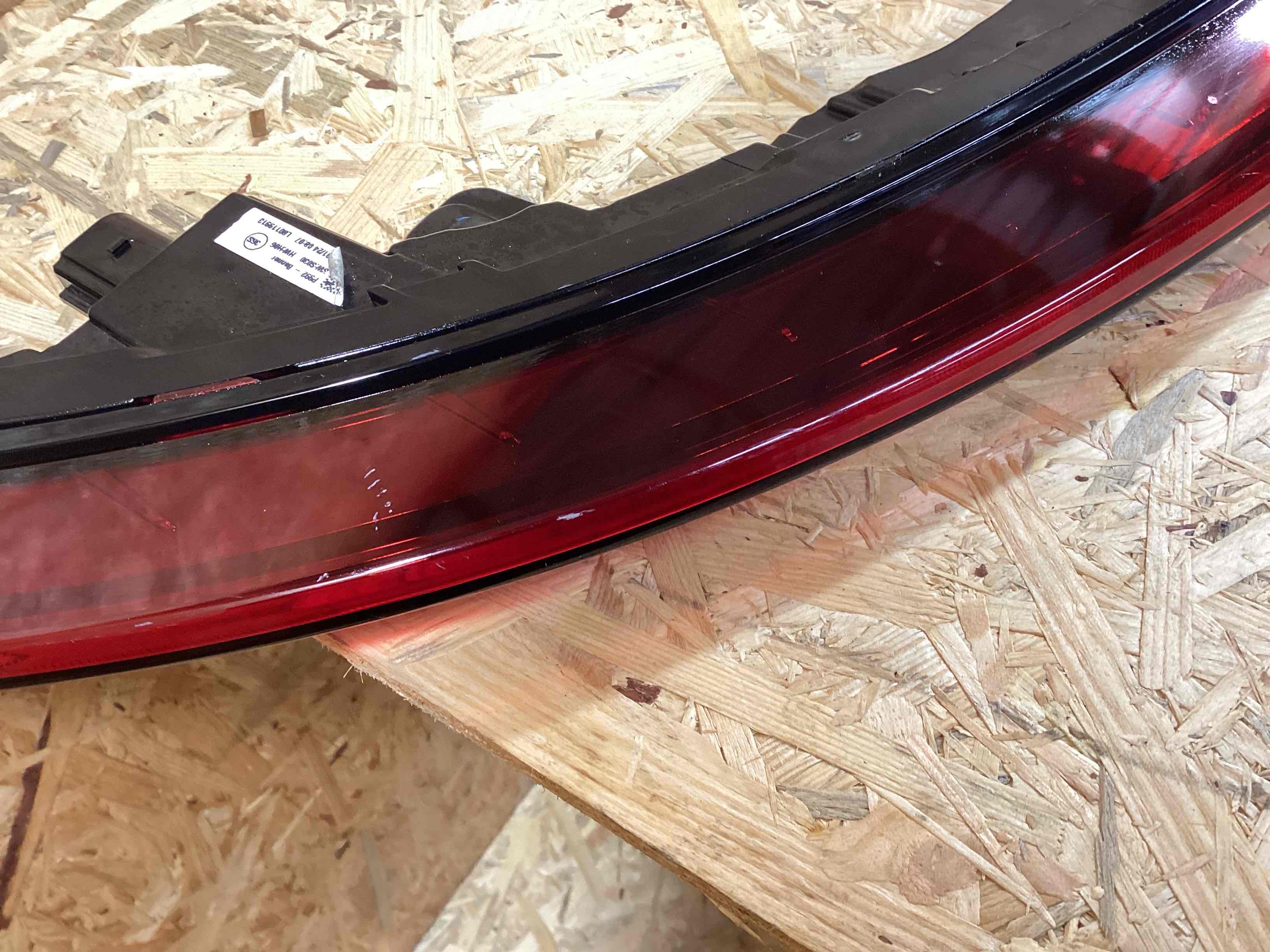 Фонарь стоп-сигнал Porsche 911 250326-103