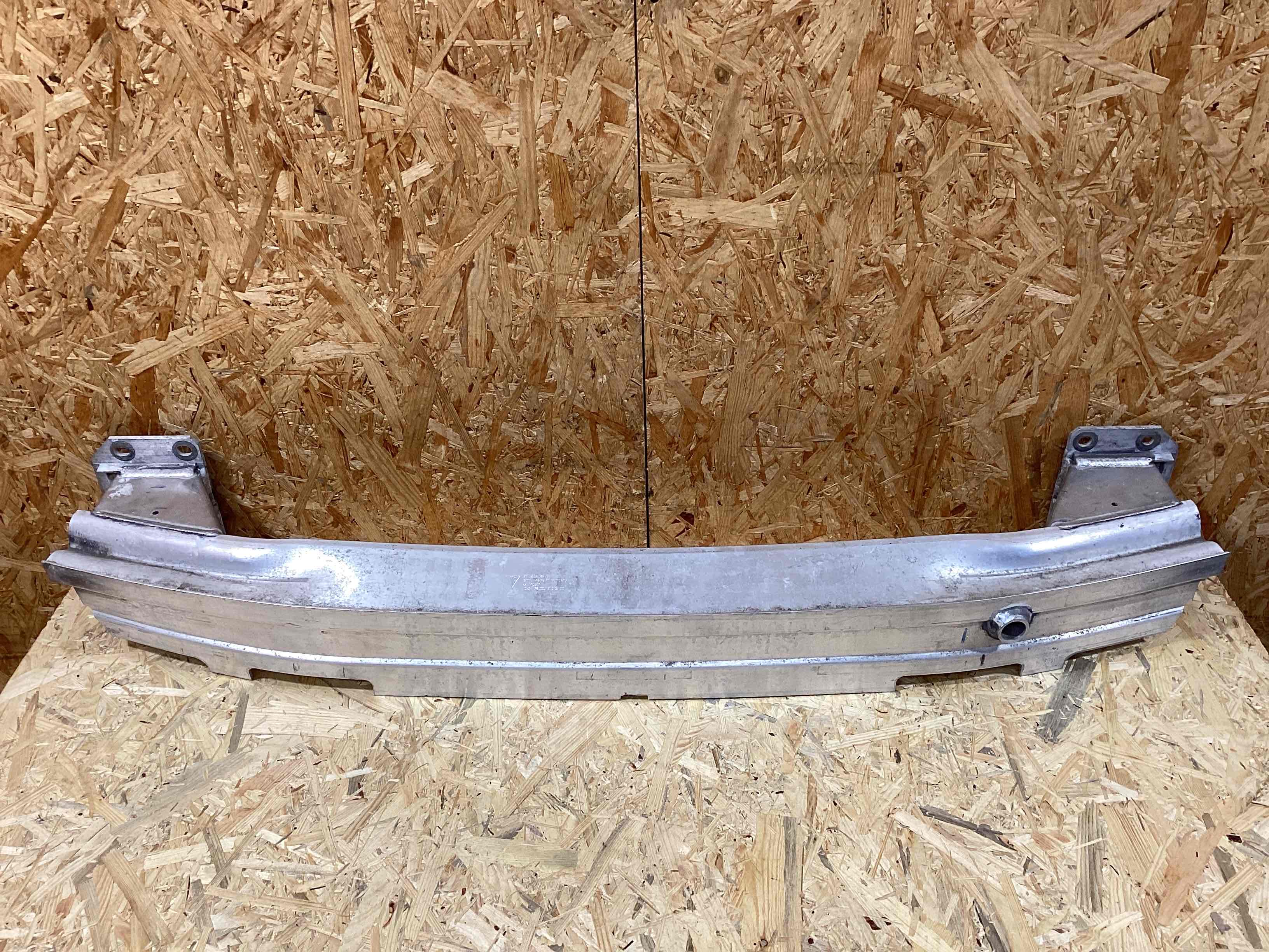 Усилитель бампера заднего Porsche Panamera 250326-104