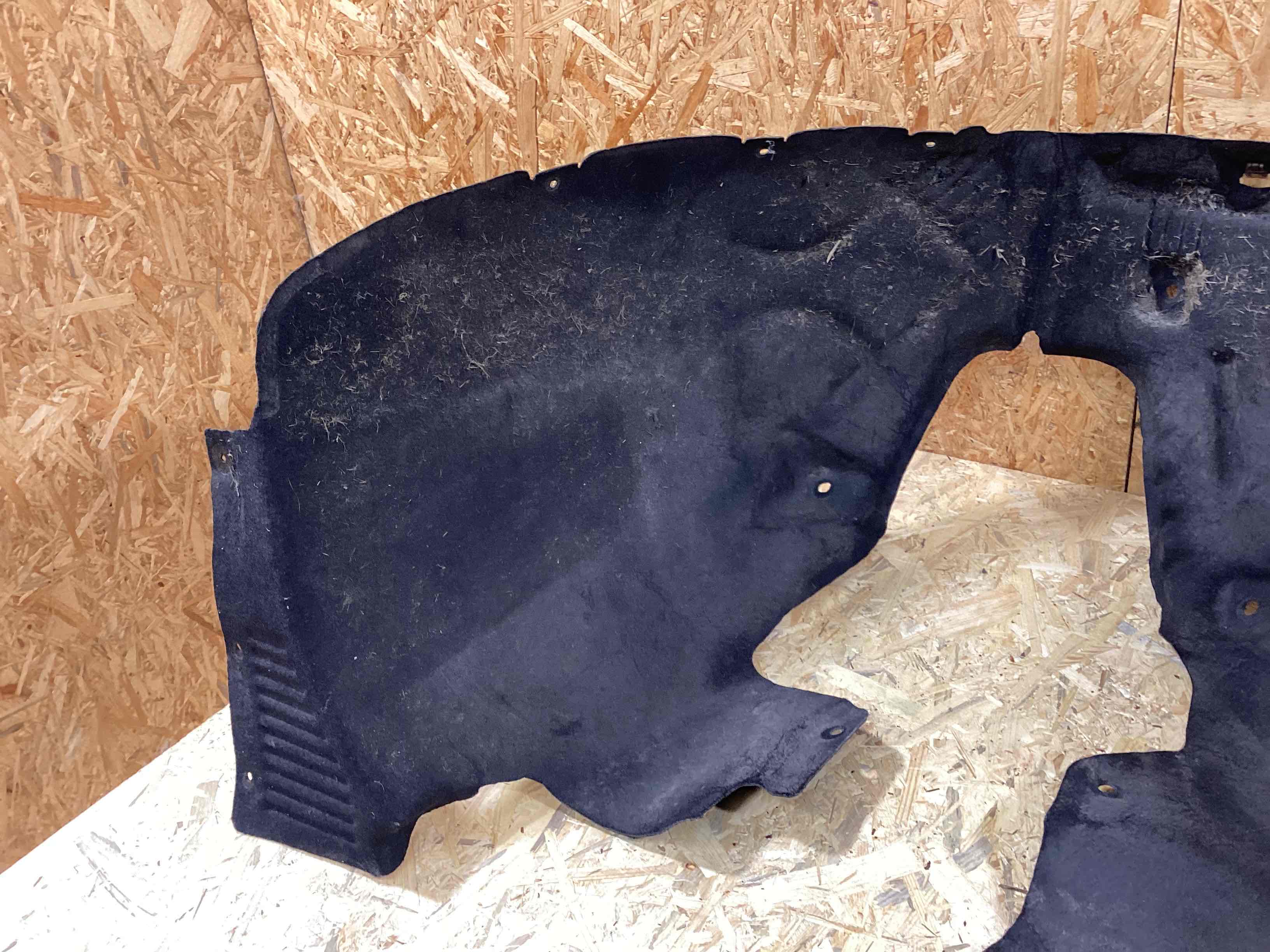 Защита арок передняя правая (подкрылок) Porsche Macan 250326-109