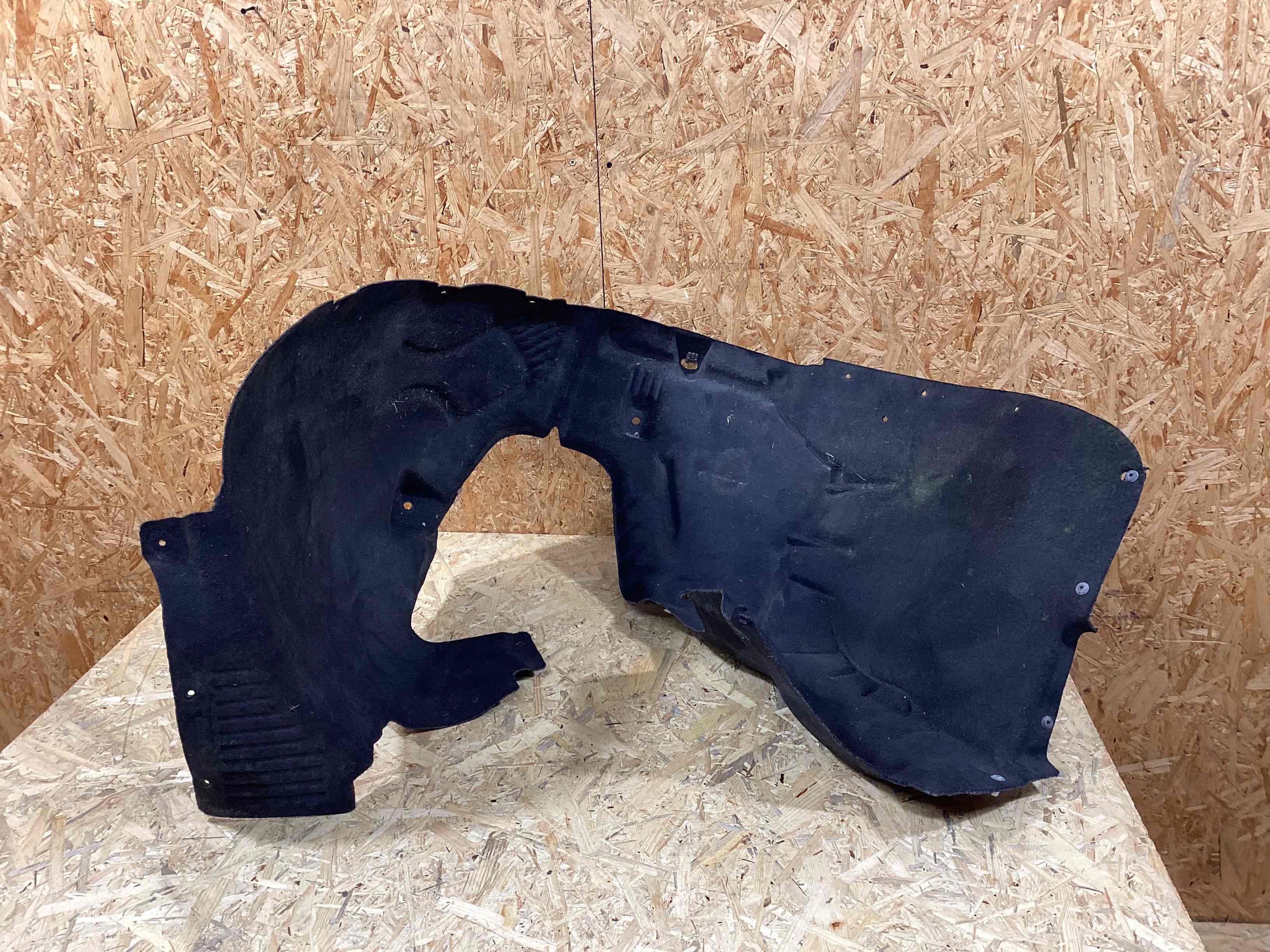 Защита арок передняя правая (подкрылок) Porsche Macan 250326-110