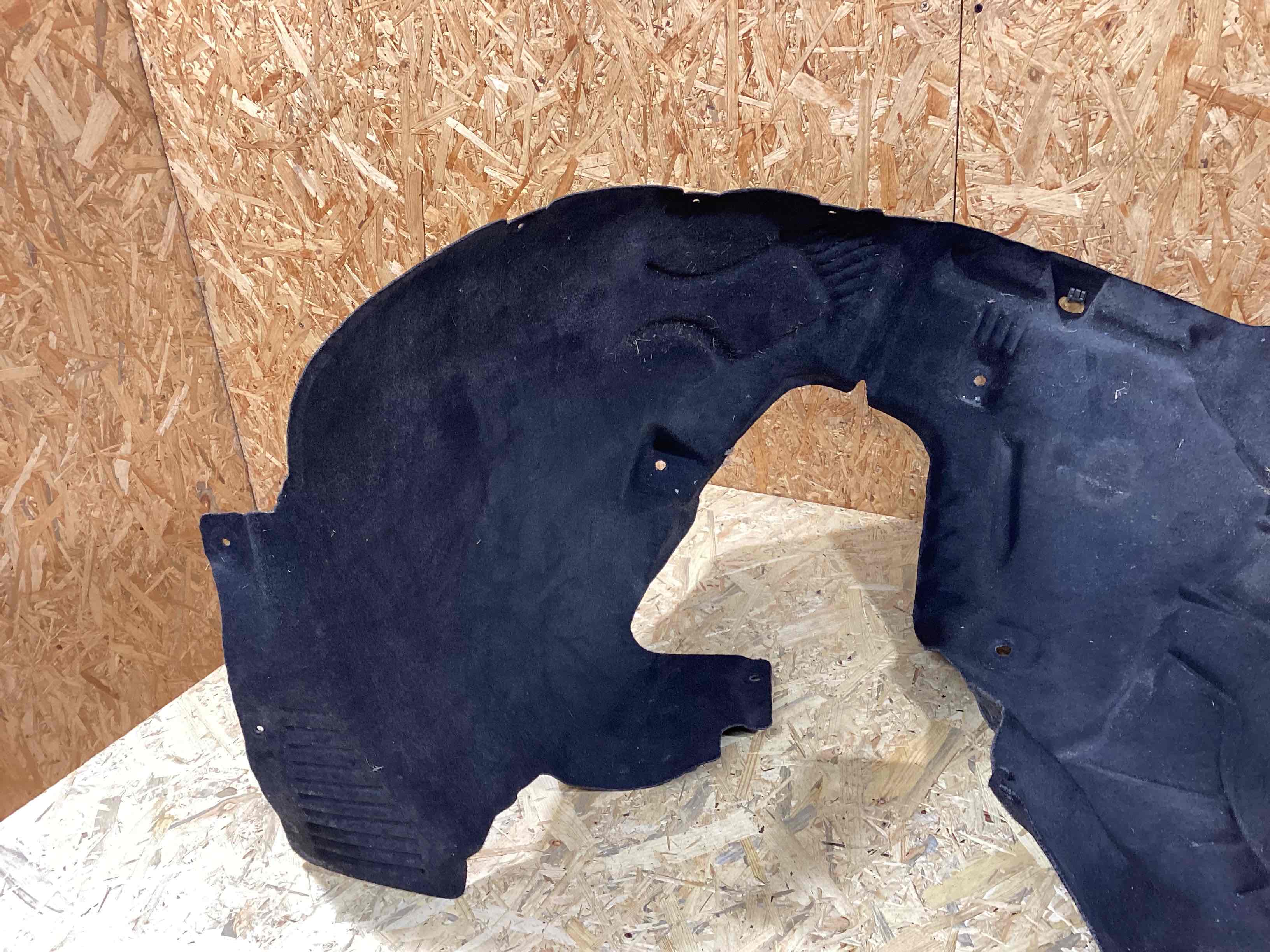 Защита арок передняя правая (подкрылок) Porsche Macan 250326-110