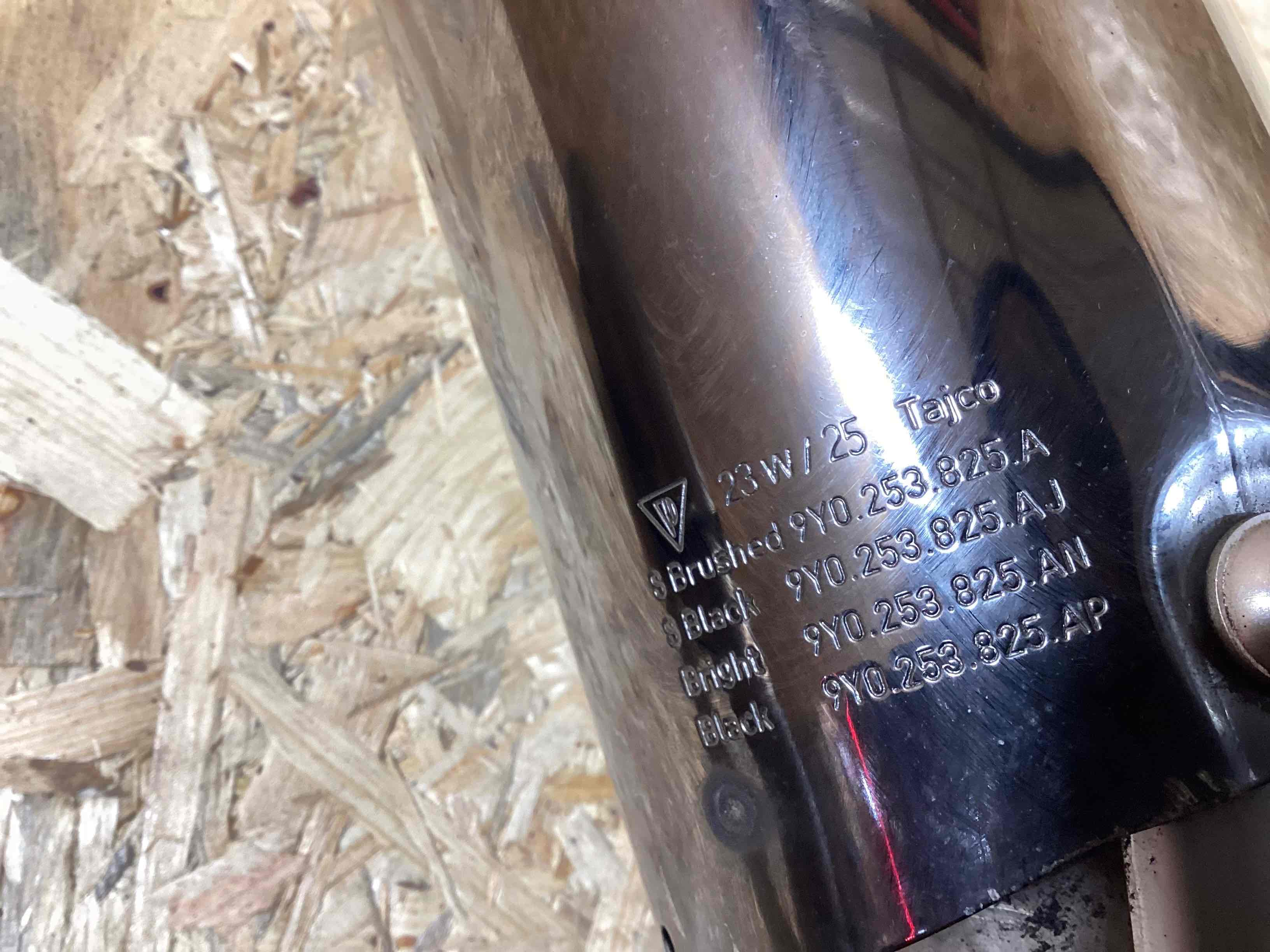 Насадка на глушитель Porsche Cayenne 250326-111