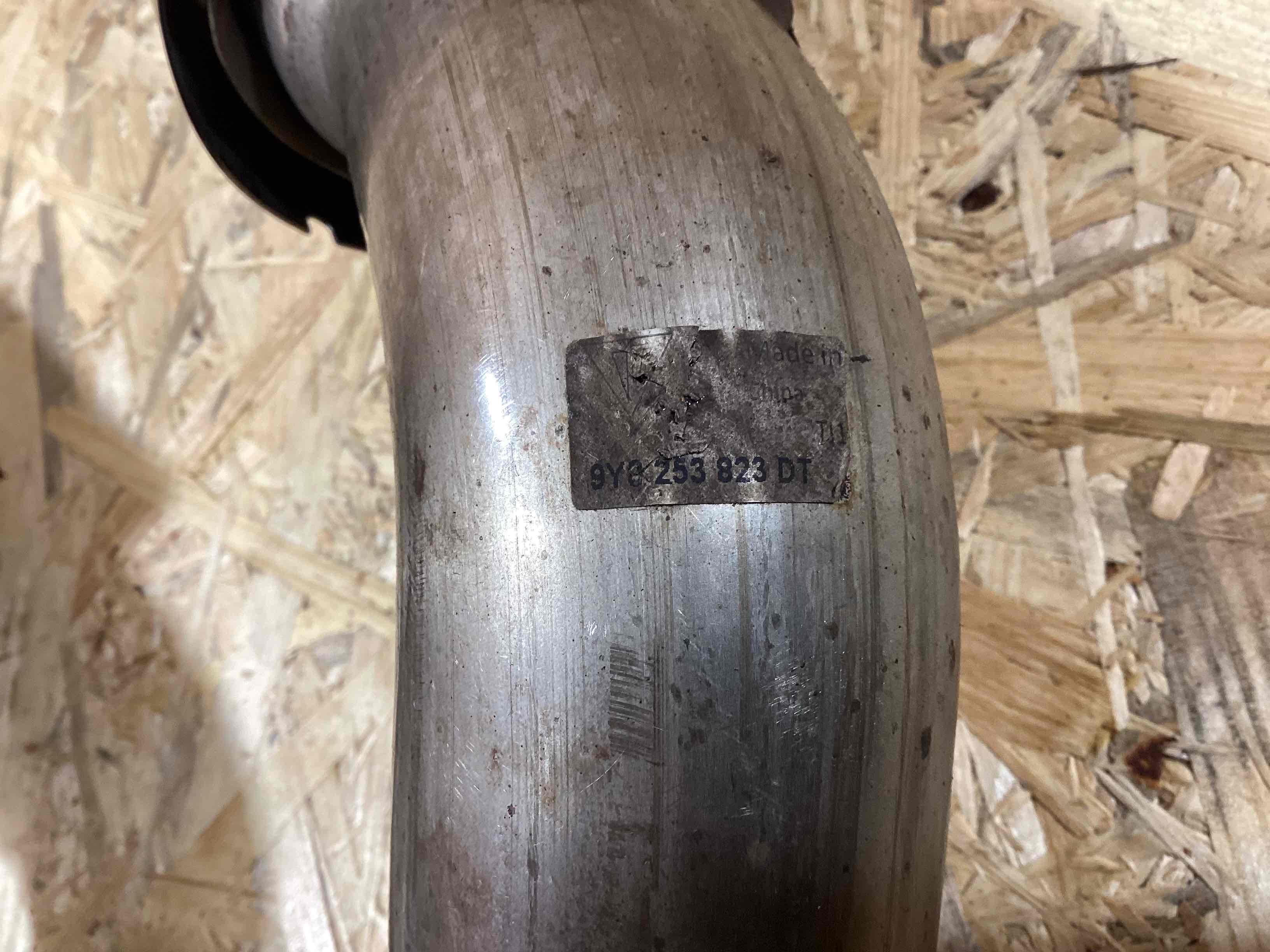 Насадка на глушитель Porsche Cayenne 250326-111