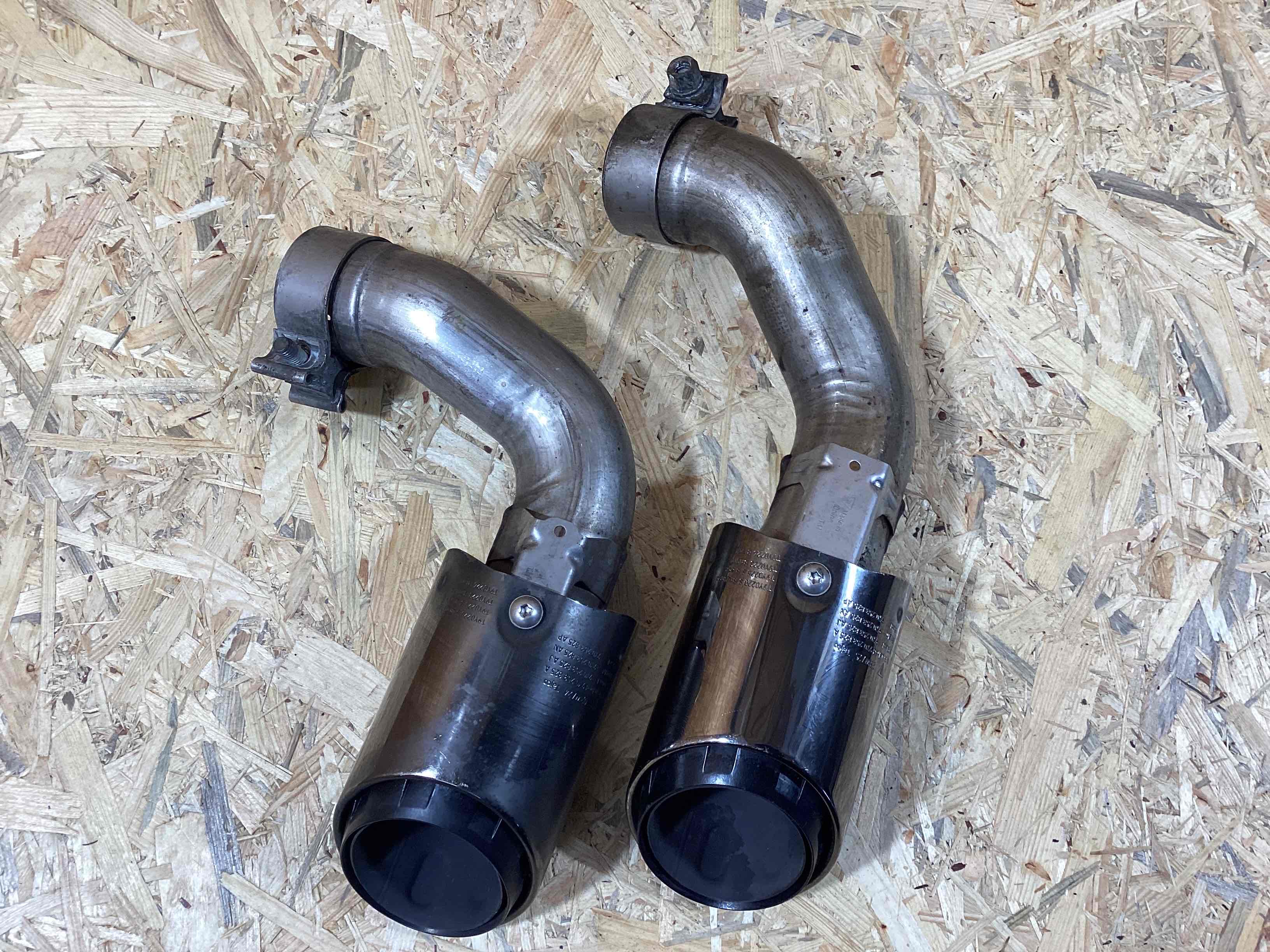 Насадка на глушитель Porsche Cayenne 250326-111