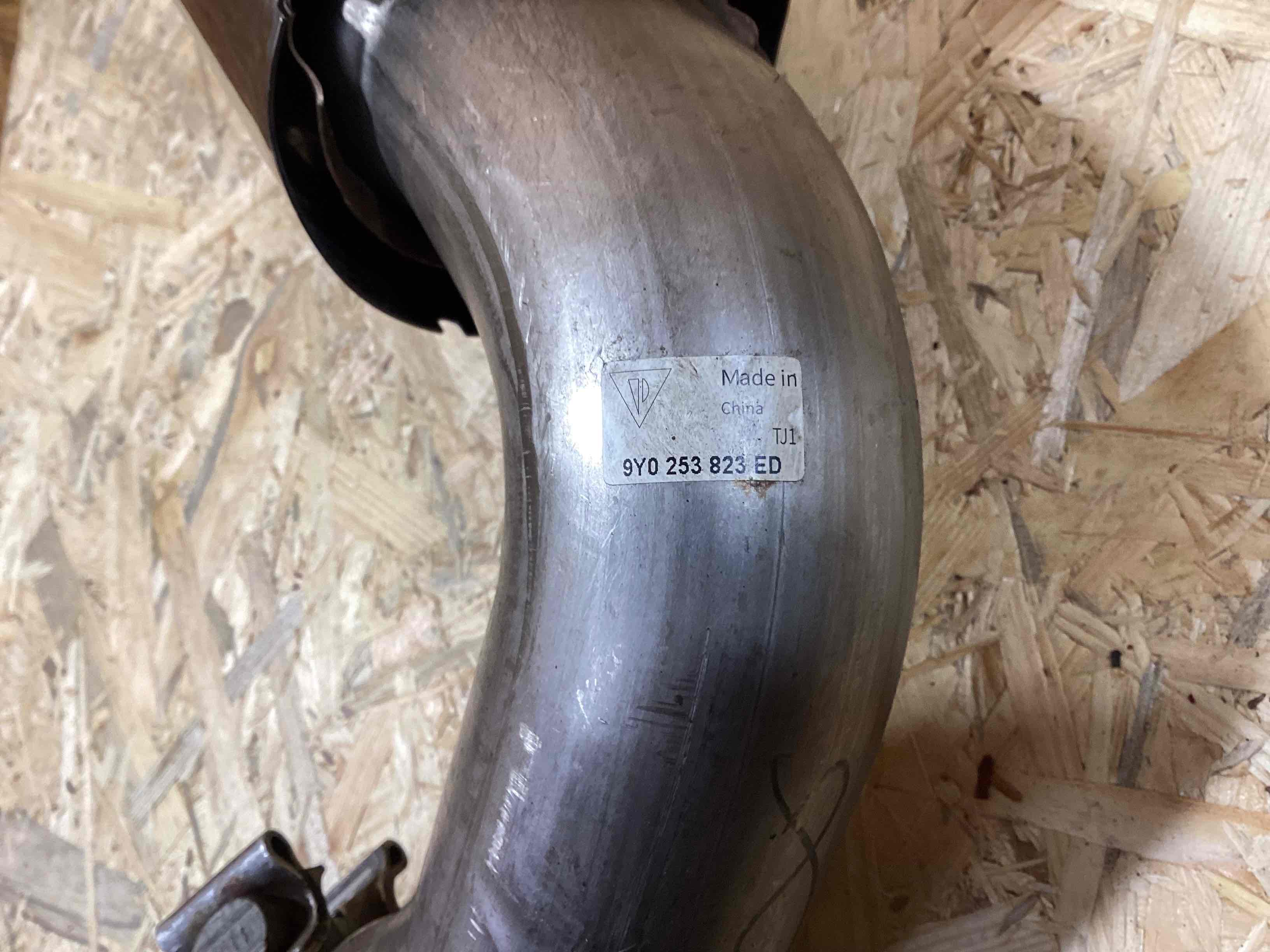 Насадка на глушитель Porsche Cayenne 250326-111