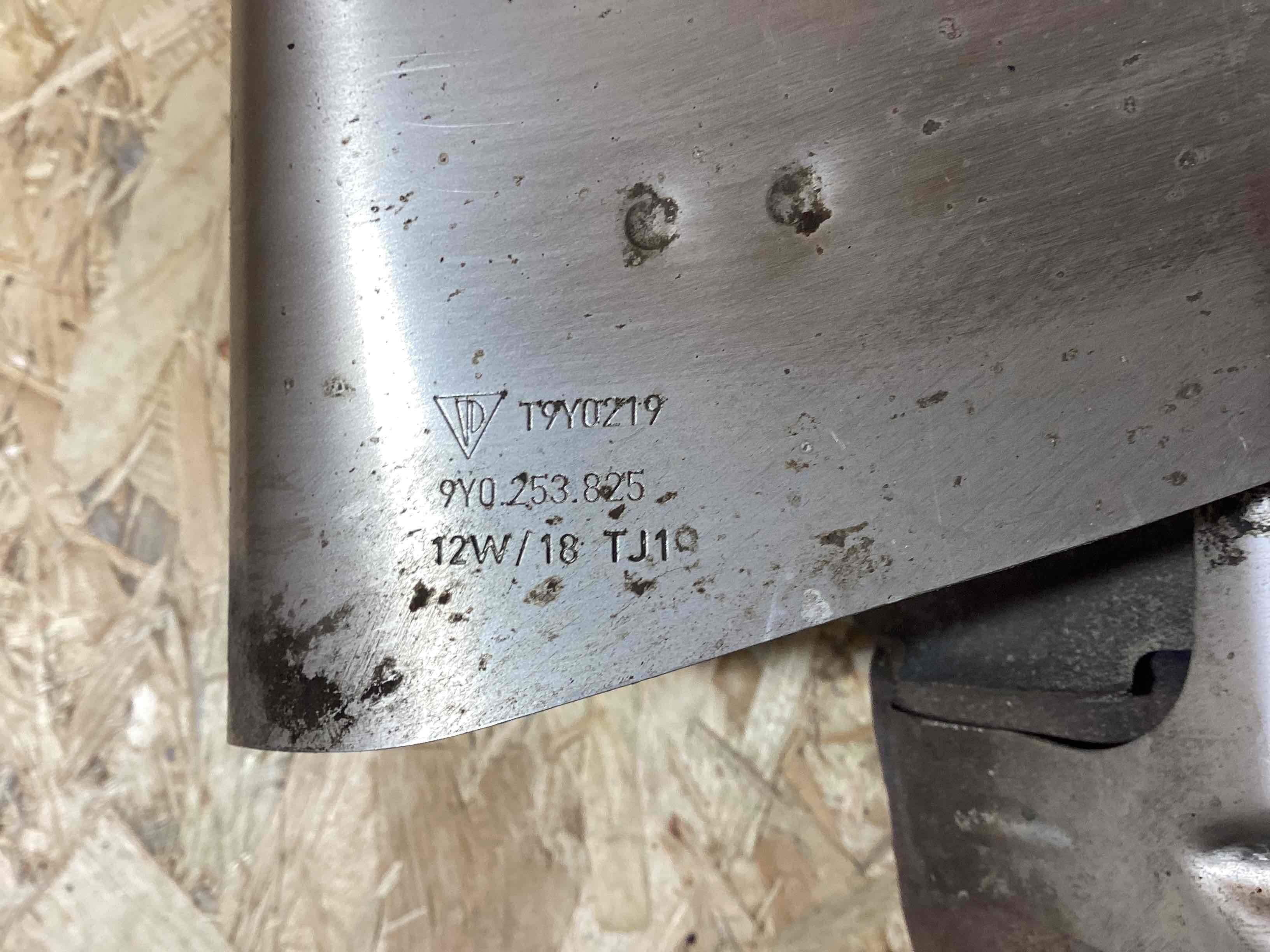 Насадка на глушитель Porsche Cayenne 250326-112