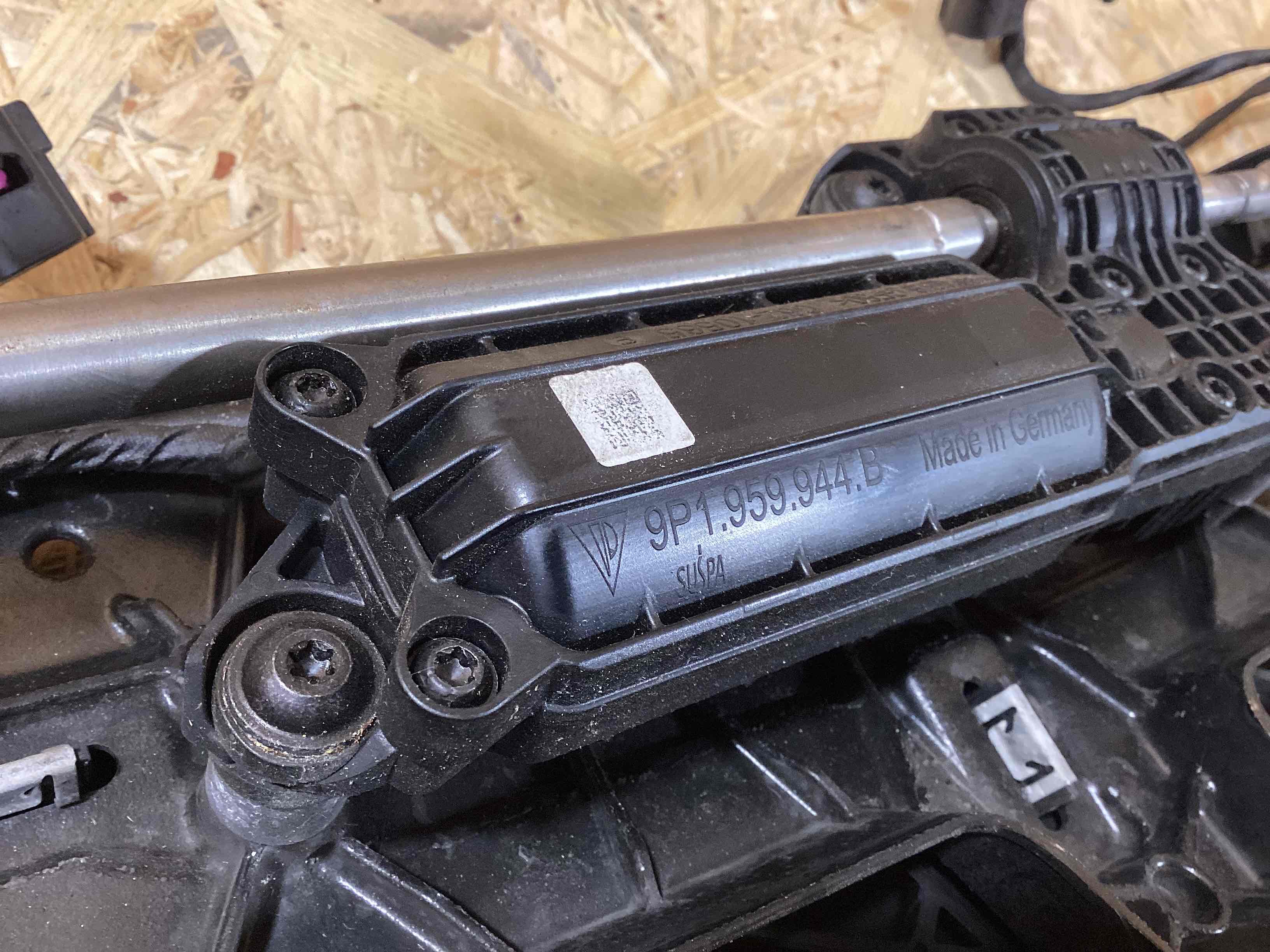 Спойлер Porsche 911 250326-113