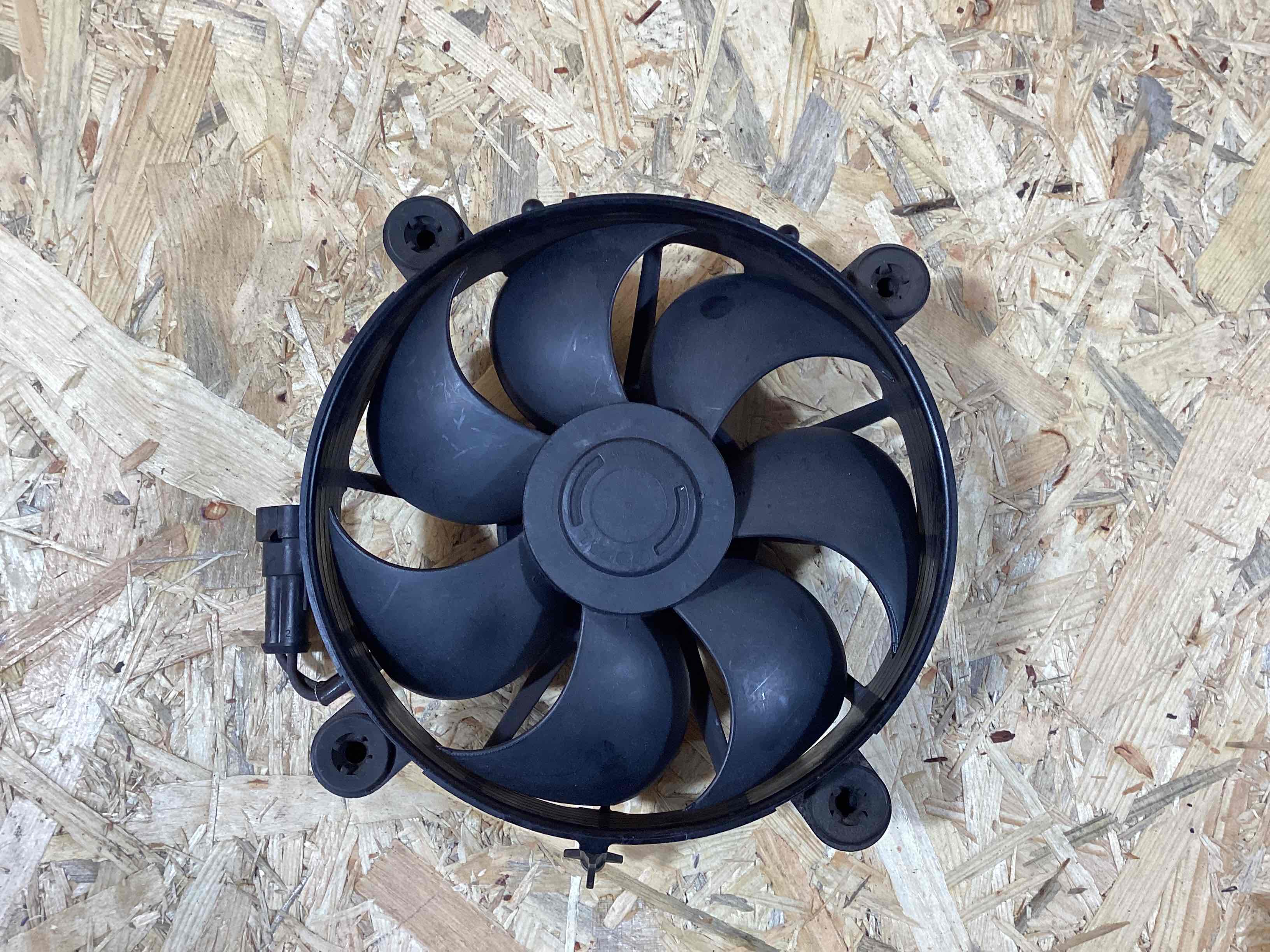 Вентилятор радиатора, вентиляторы Porsche 911 250326-116