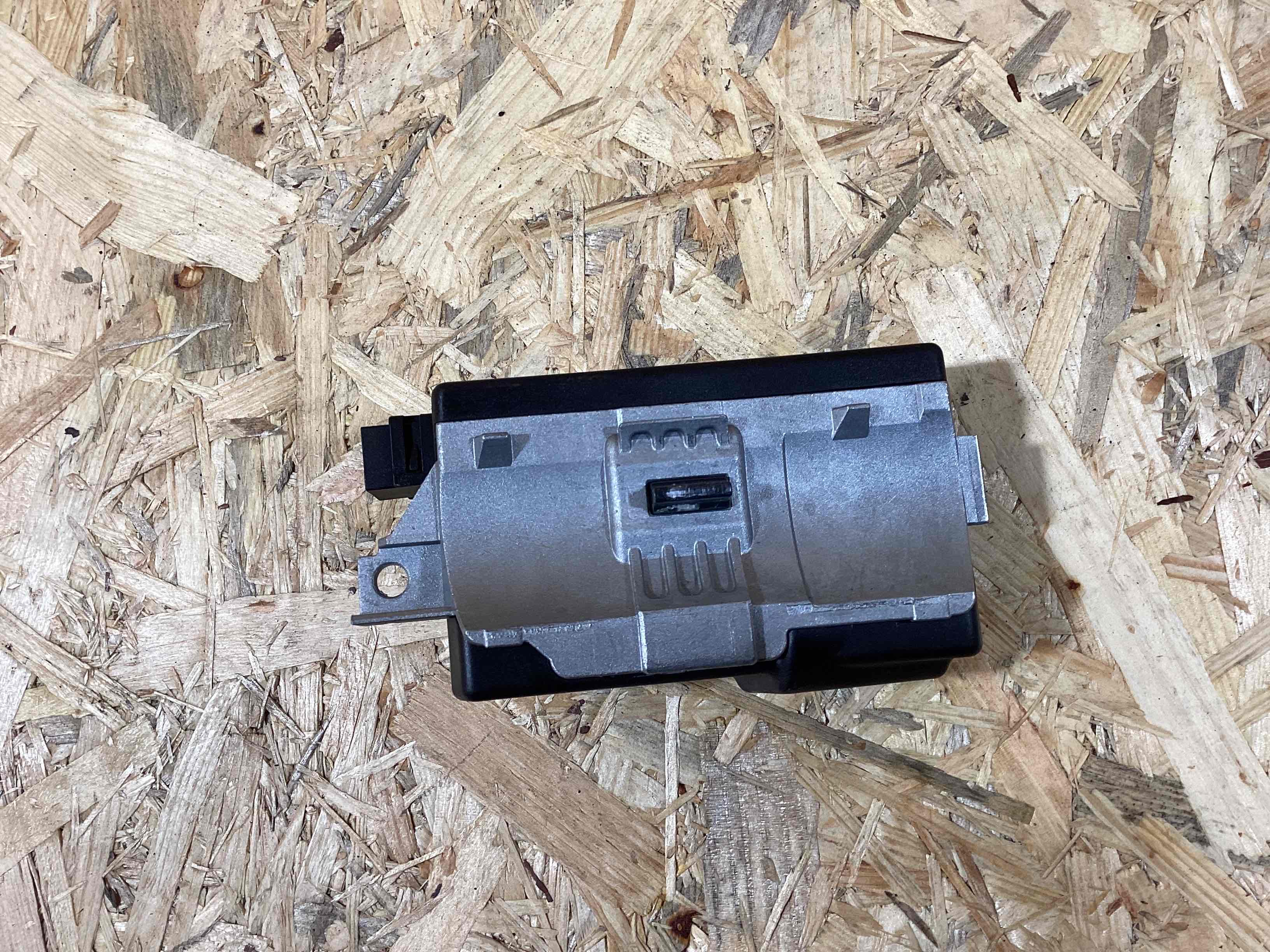 Руль/Рулевой вал Porsche 911 250326-123