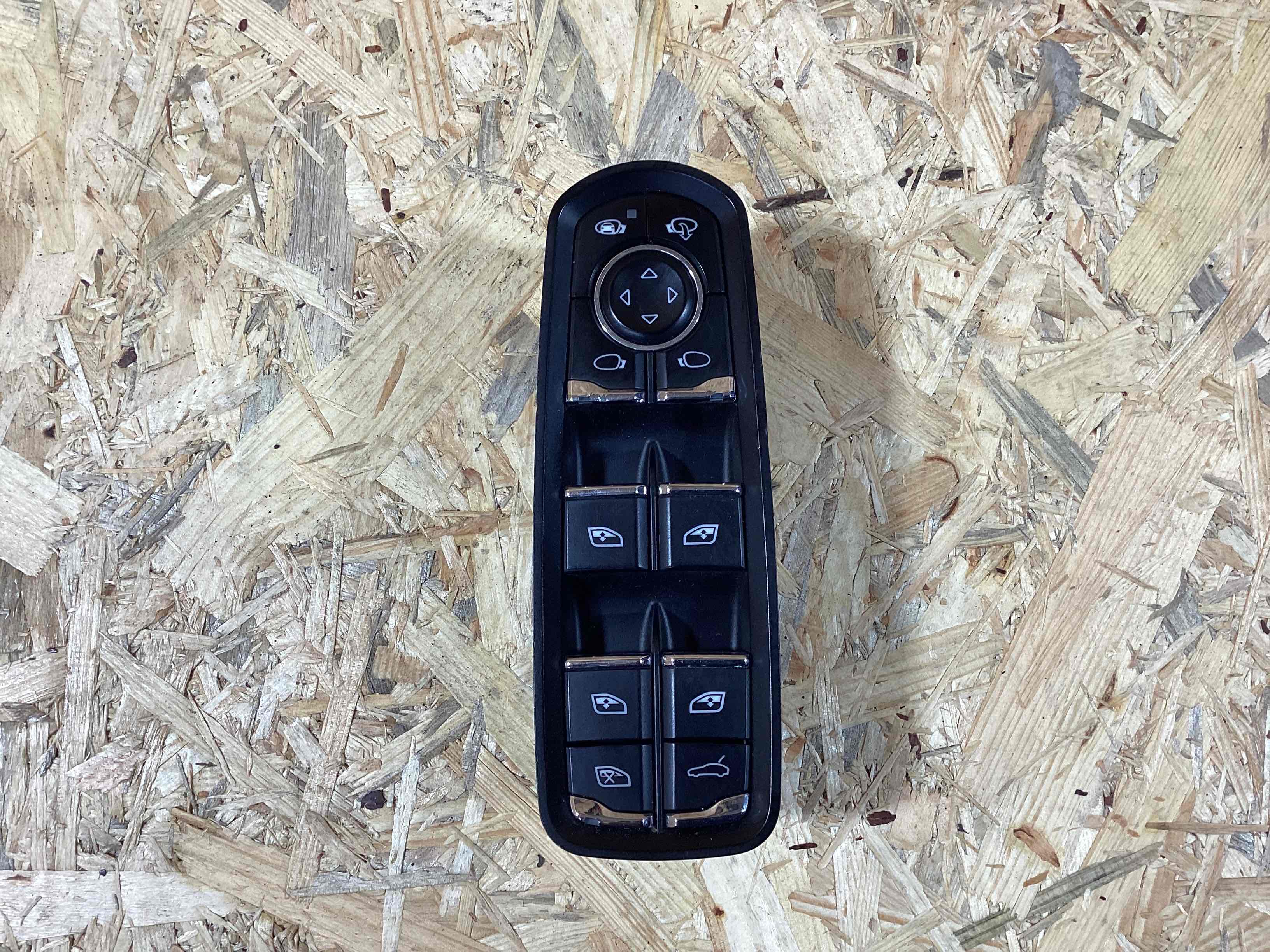 Кнопки (другое), блоки кнопок Porsche Panamera 250326-124