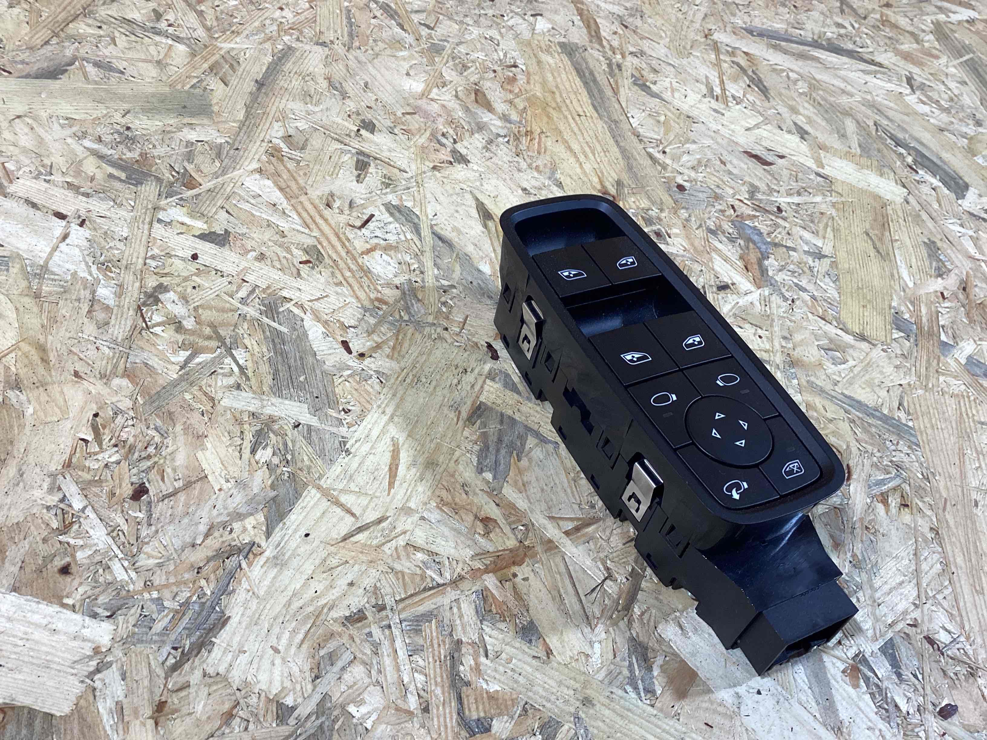 Кнопки (другое), блоки кнопок Porsche Taycan 250326-125