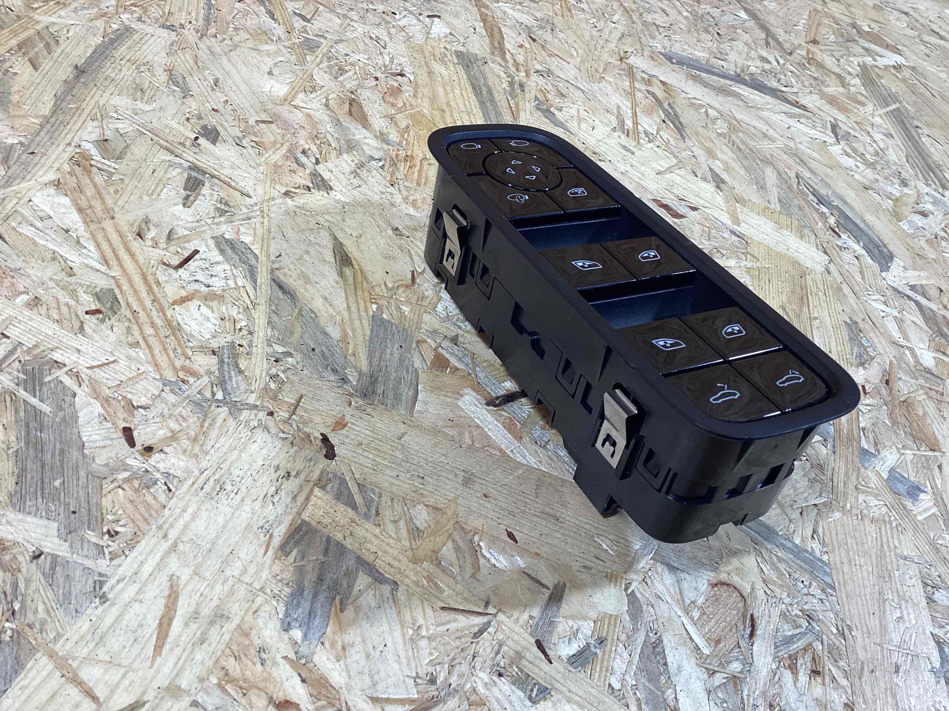 Кнопки (другое), блоки кнопок Porsche Panamera 250326-126