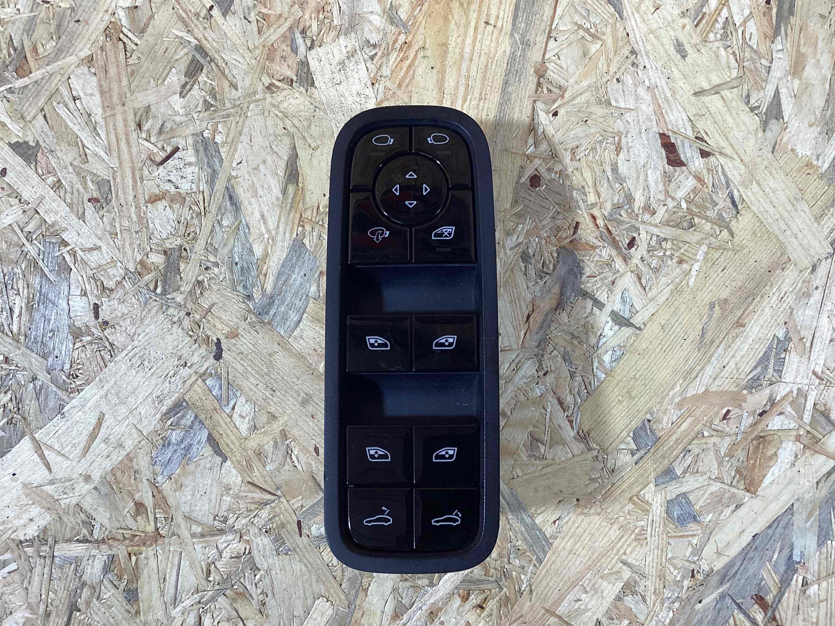 Кнопки (другое), блоки кнопок Porsche Panamera 250326-126