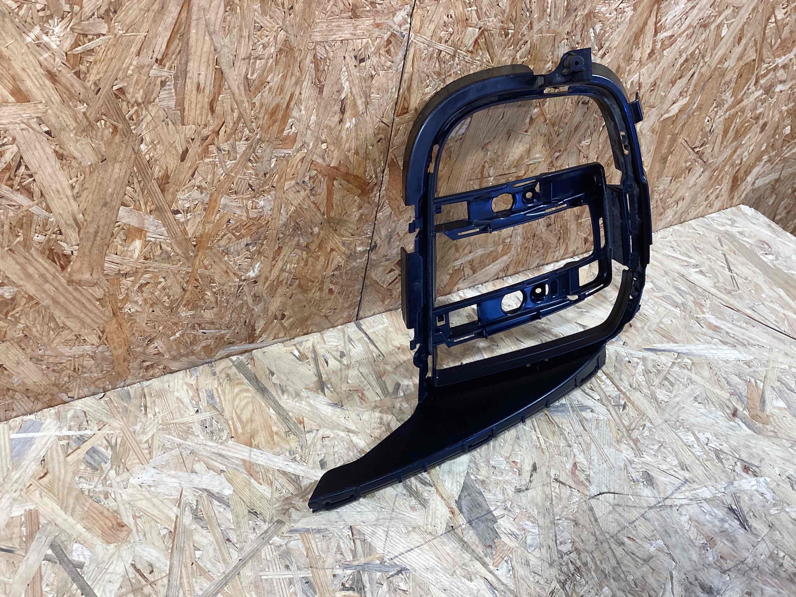 Заглушка, вставка (решетка) в бампер Porsche Macan 250526-136