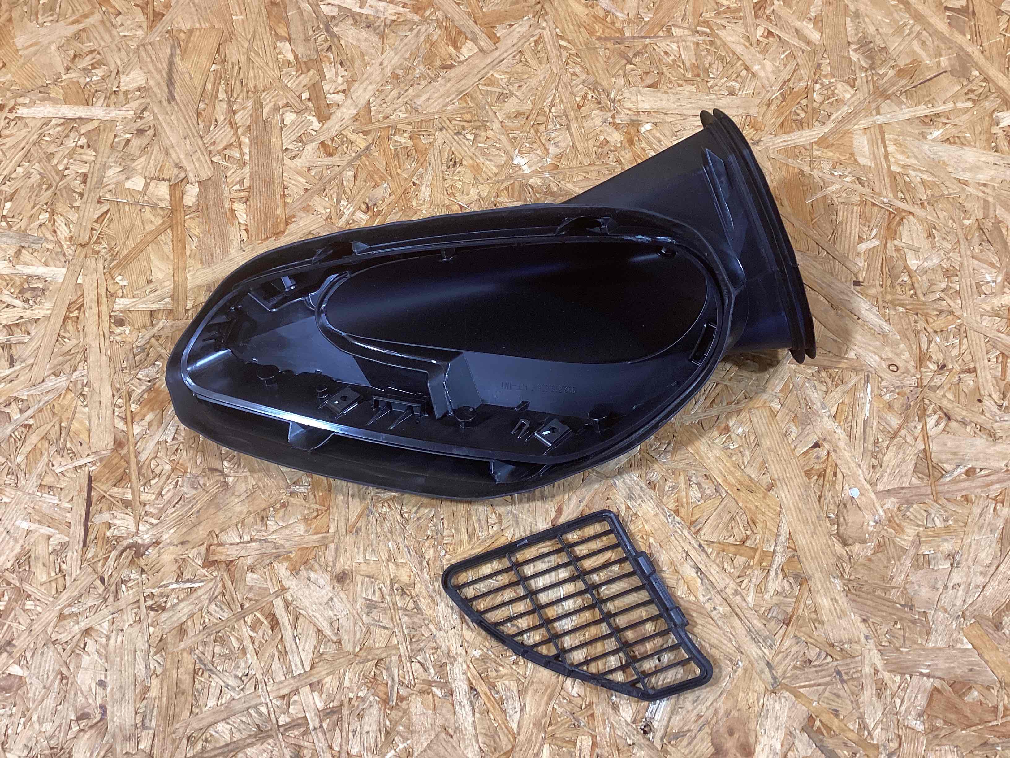 Воздуховод Porsche 911 250725-112