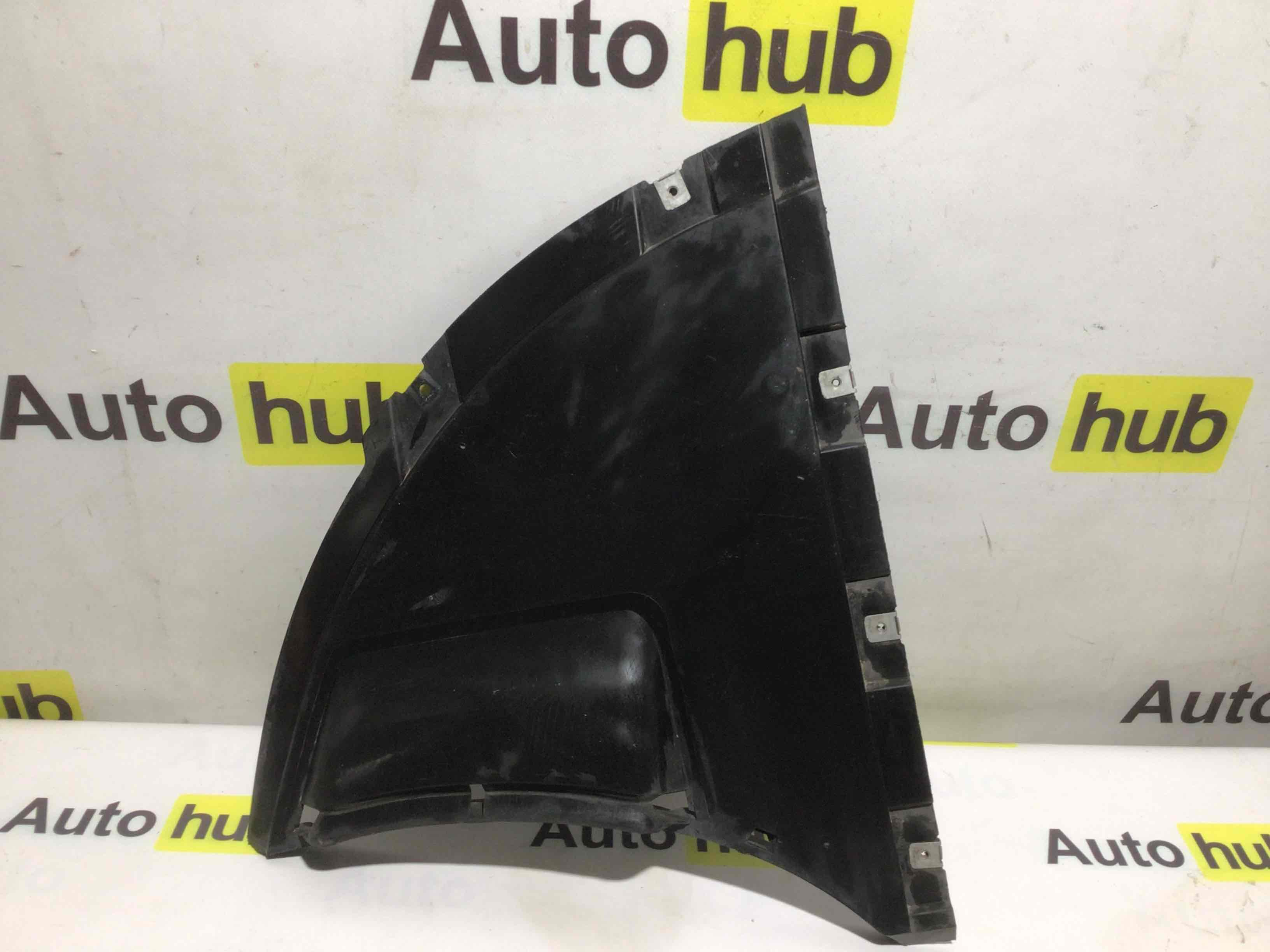 Защита арок передняя правая (подкрылок) Porsche Taycan 251125-002