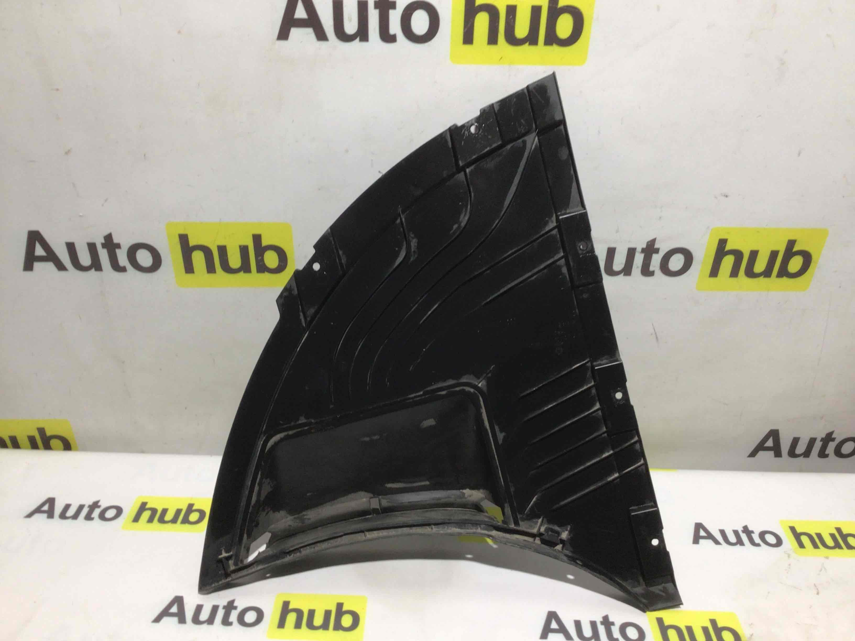 Защита арок передняя левая (подкрылок) Porsche Taycan 251125-003