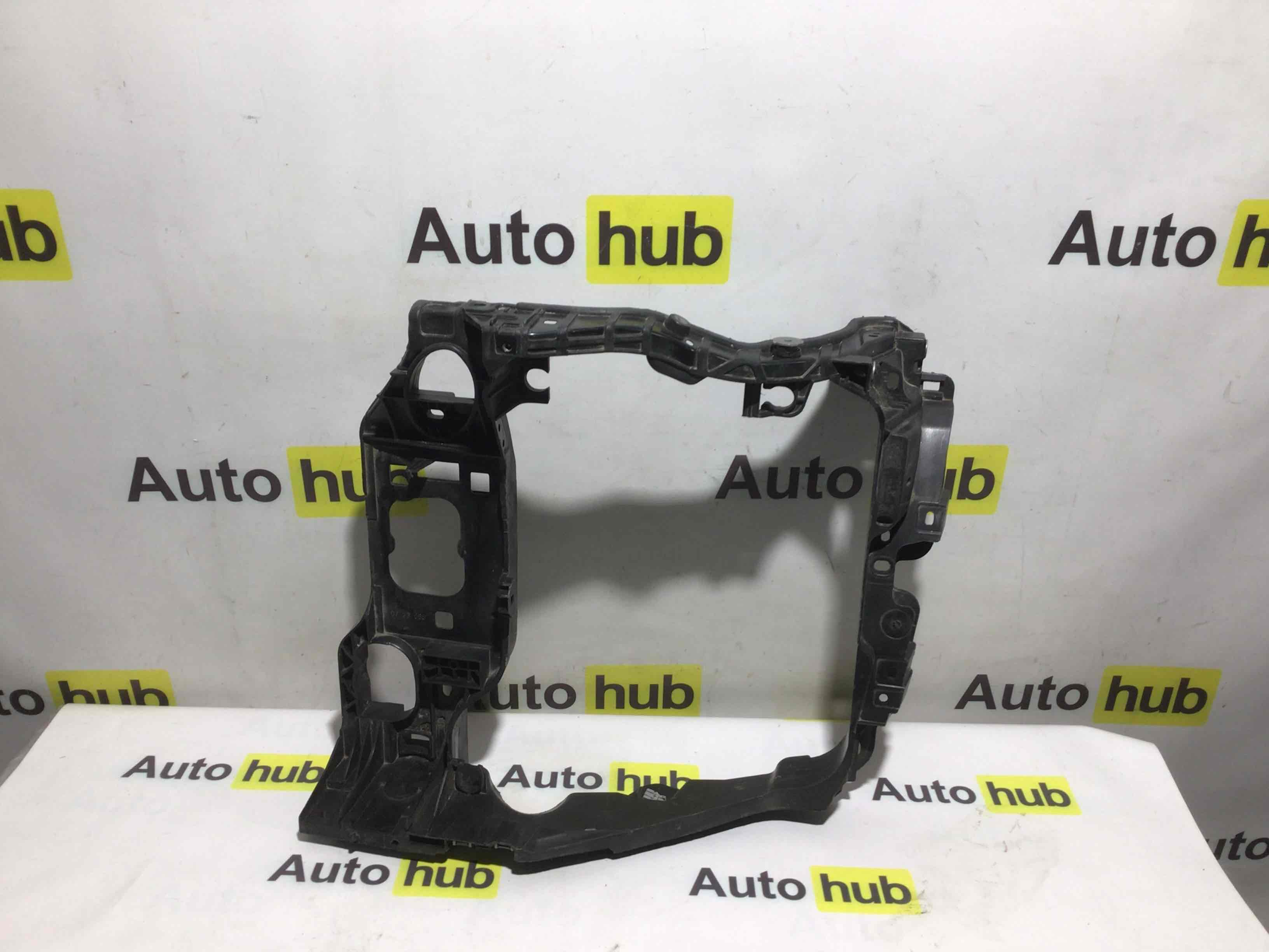 Опора радиатора, крепление/кронштейн, уплотнитель радиатора Porsche Macan 251125-009