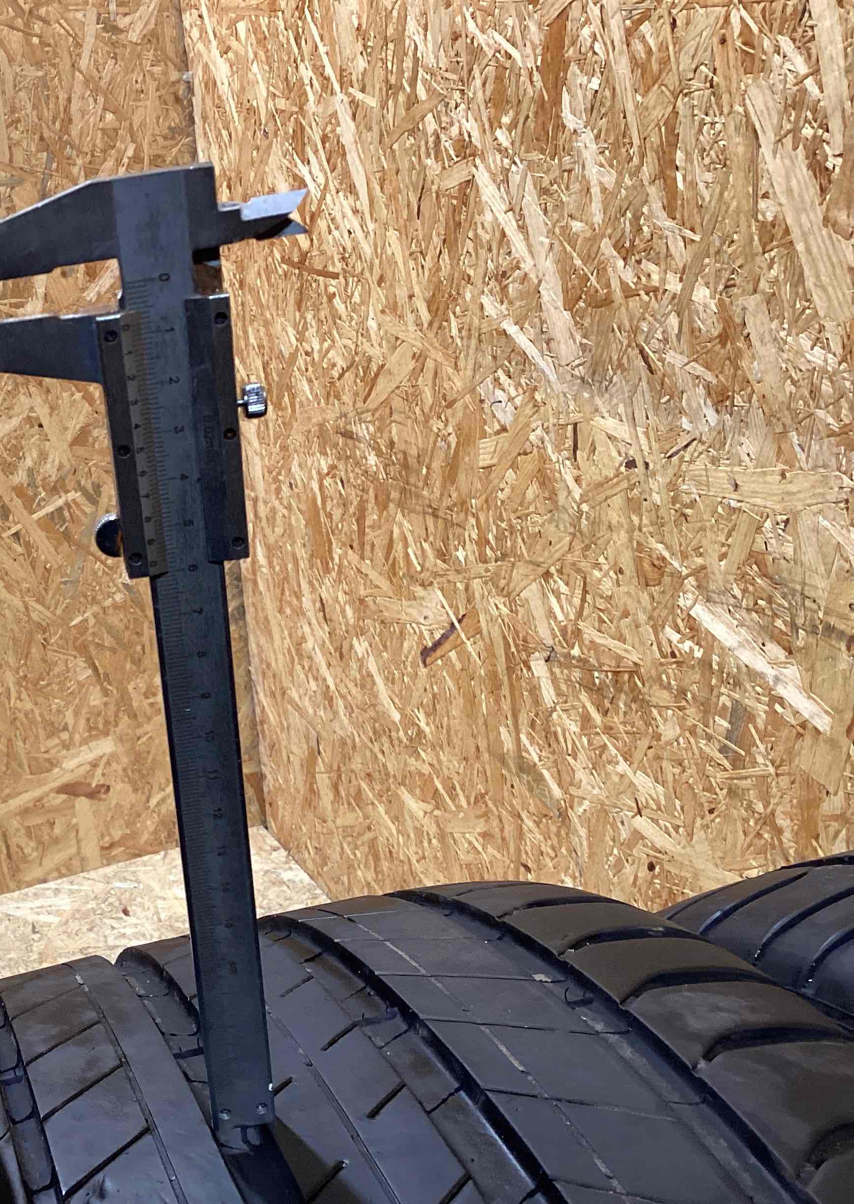 Колесо запасное, держатель, кронштейн, обшивка Porsche Macan 251125-101