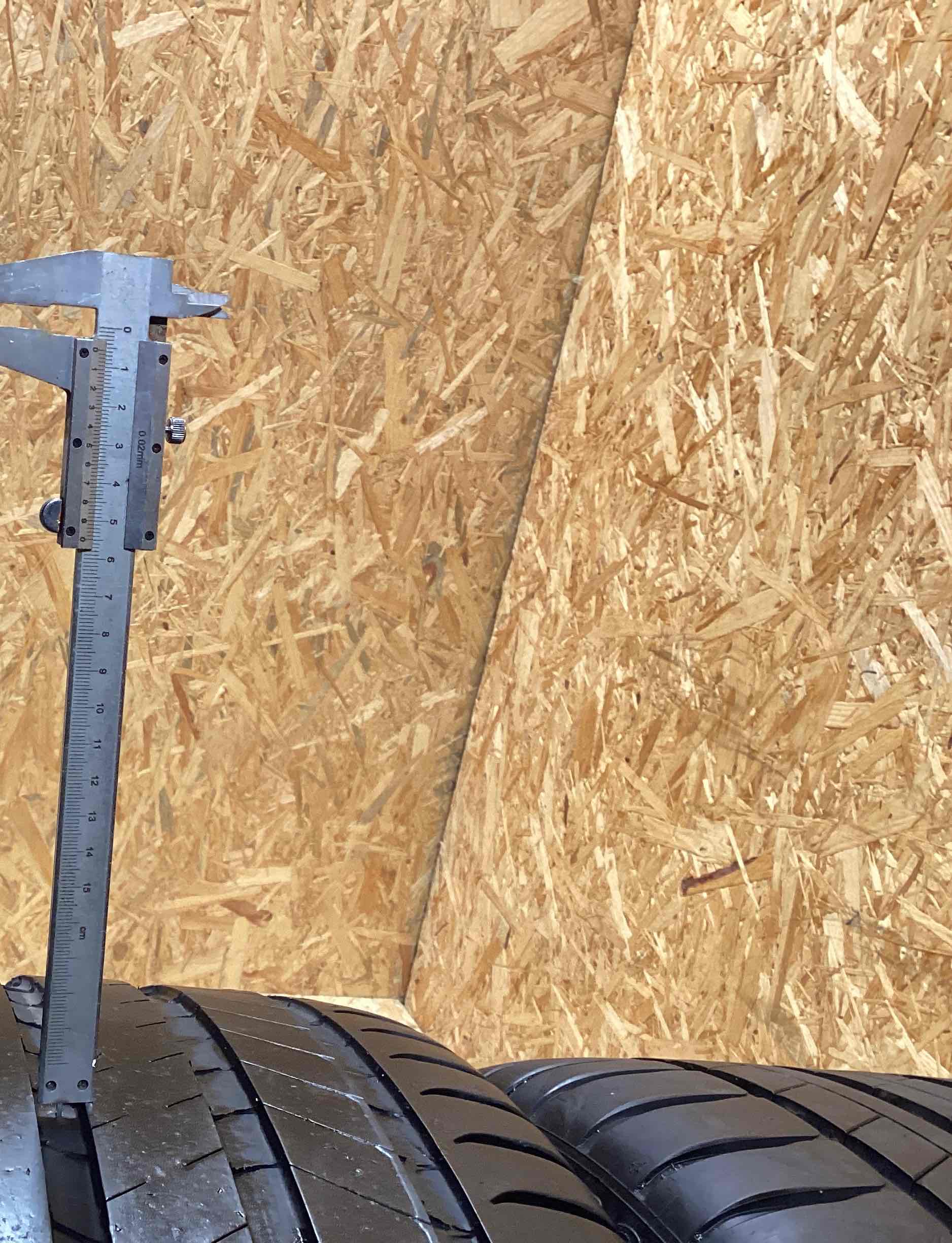 Колесо запасное, держатель, кронштейн, обшивка Porsche Macan 251125-101