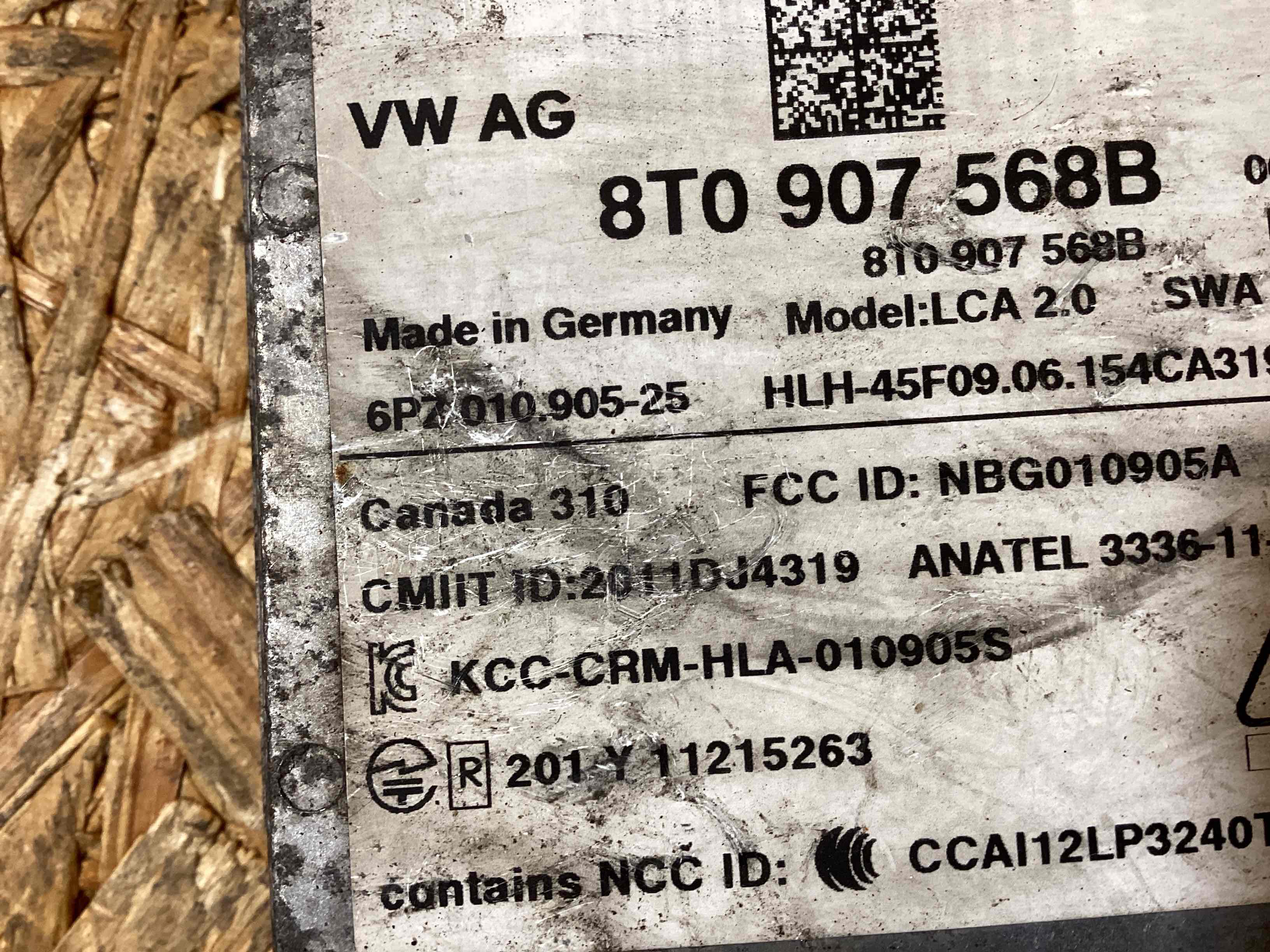 Активный круиз-контроль Porsche Macan 251125-114