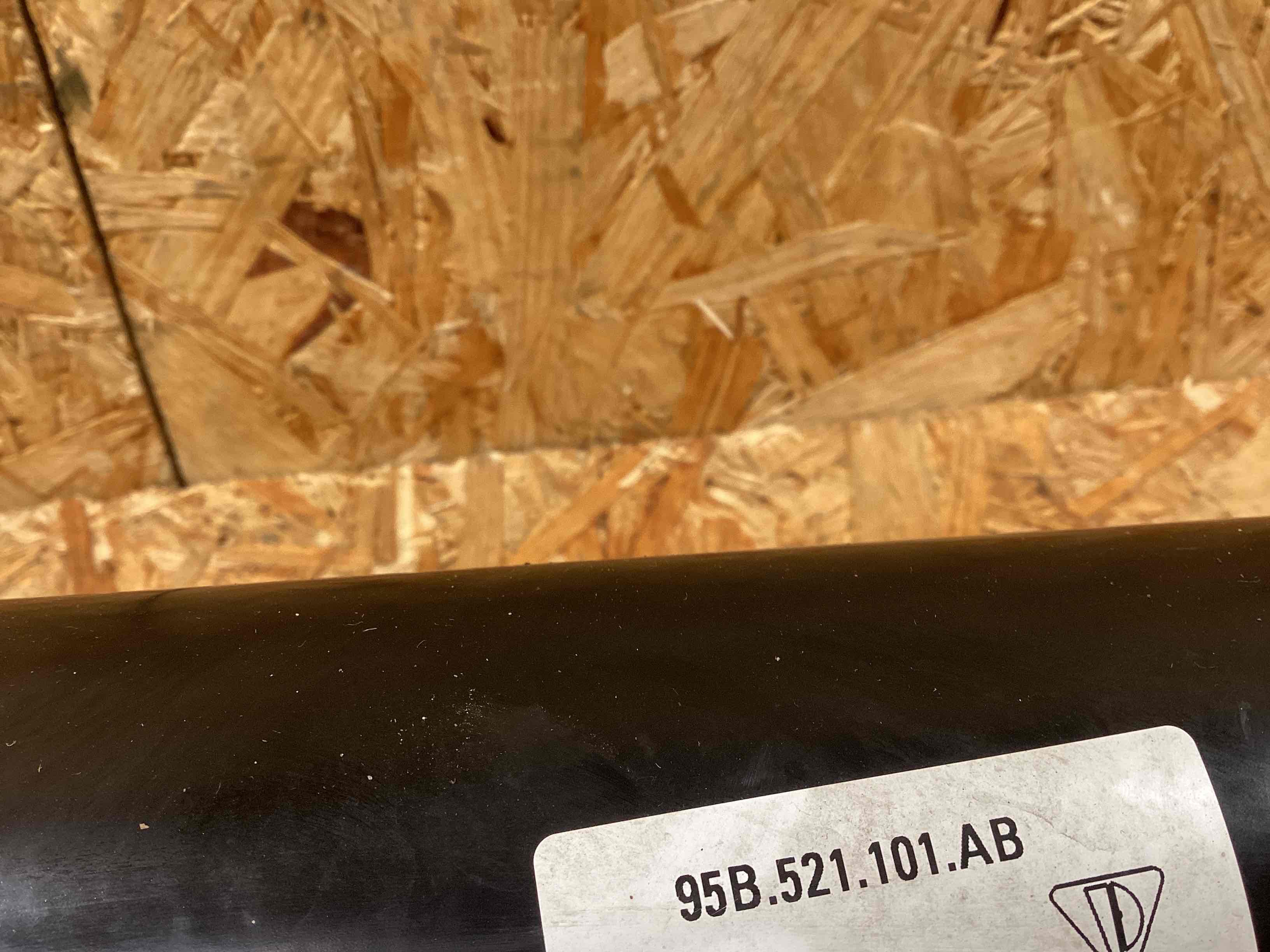 Кардан (вал карданный) Porsche Macan 260126-101