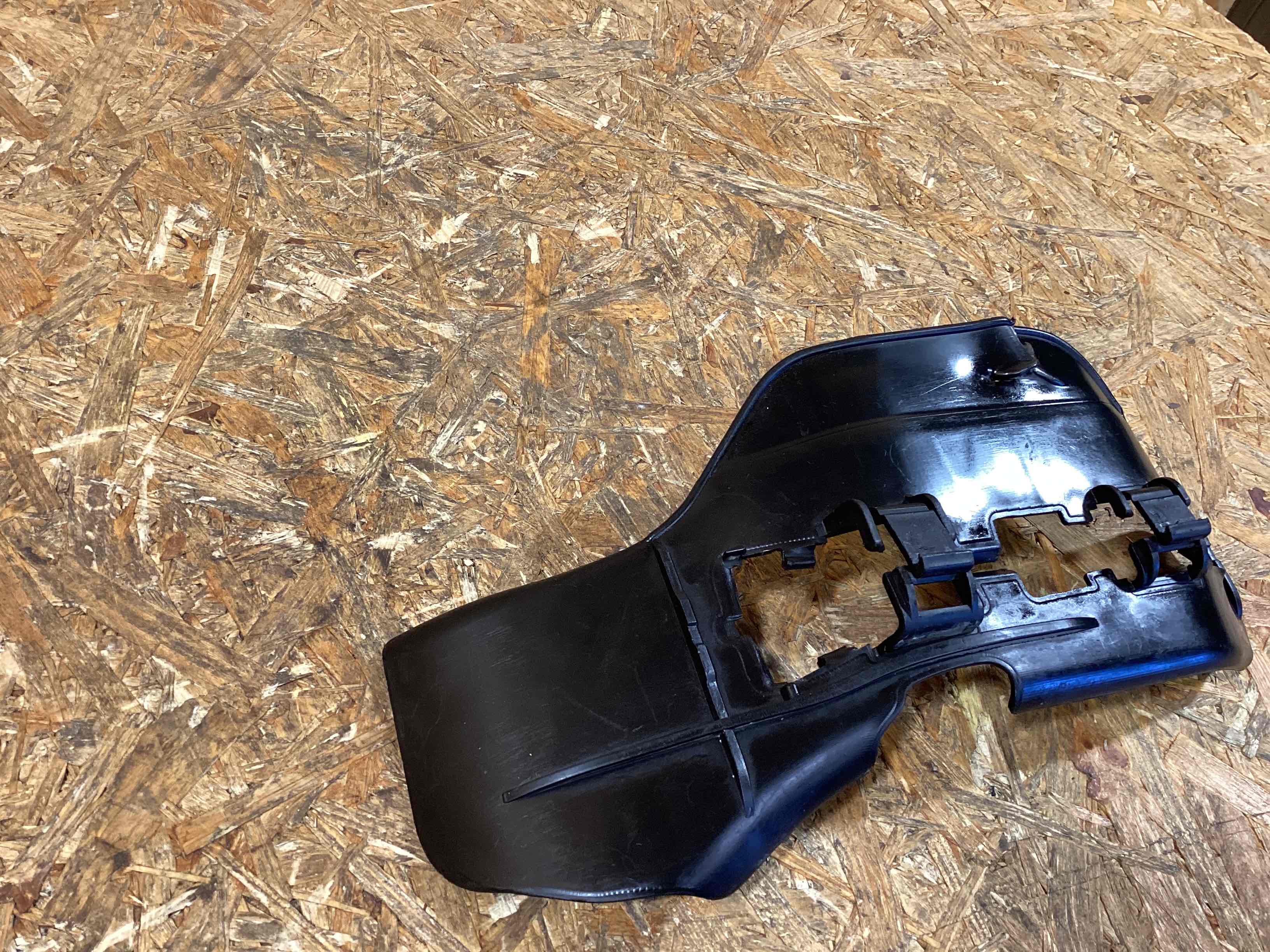 Брызговик Porsche 911 260226-102