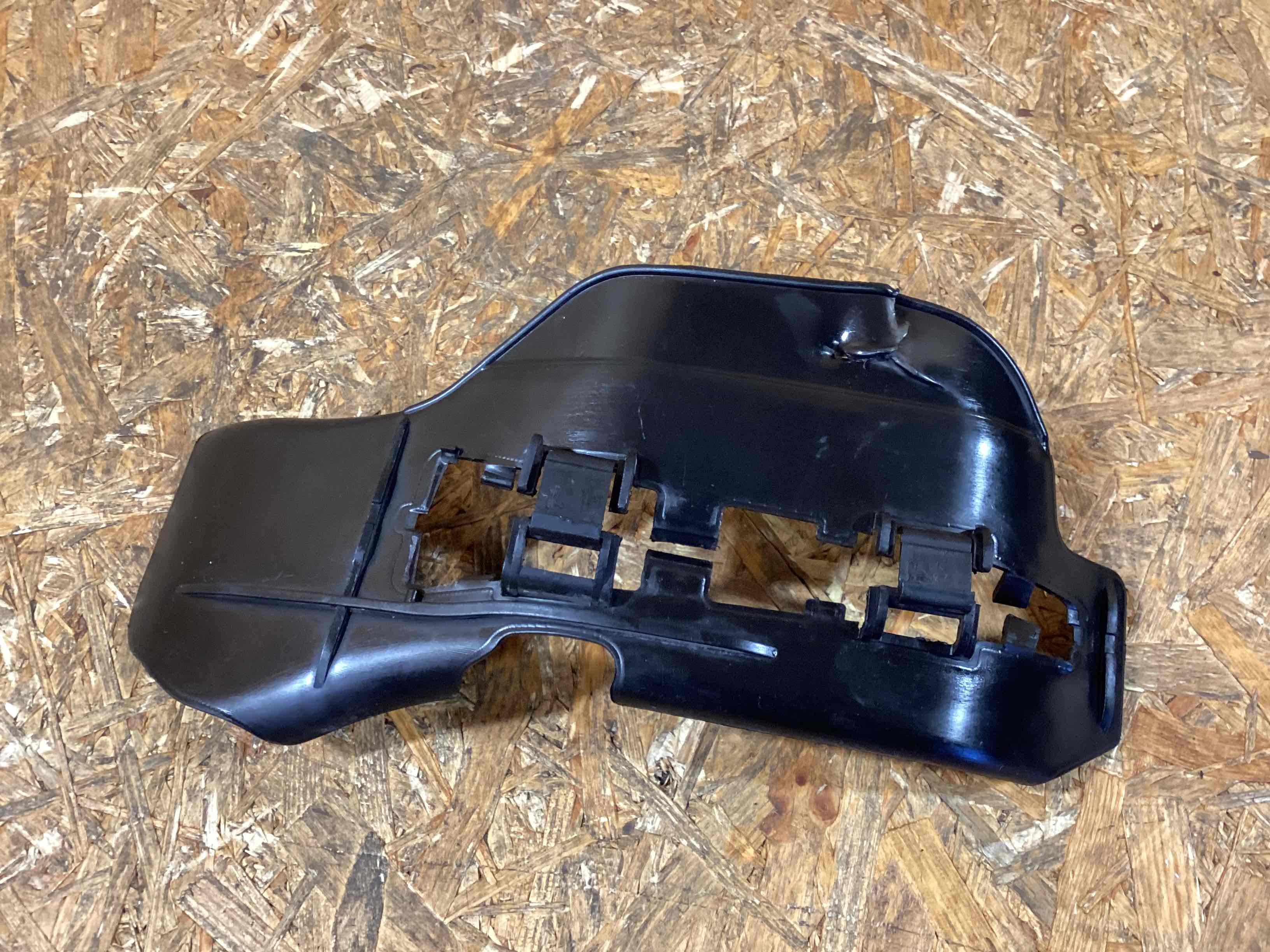 Брызговик Porsche 911 260226-102