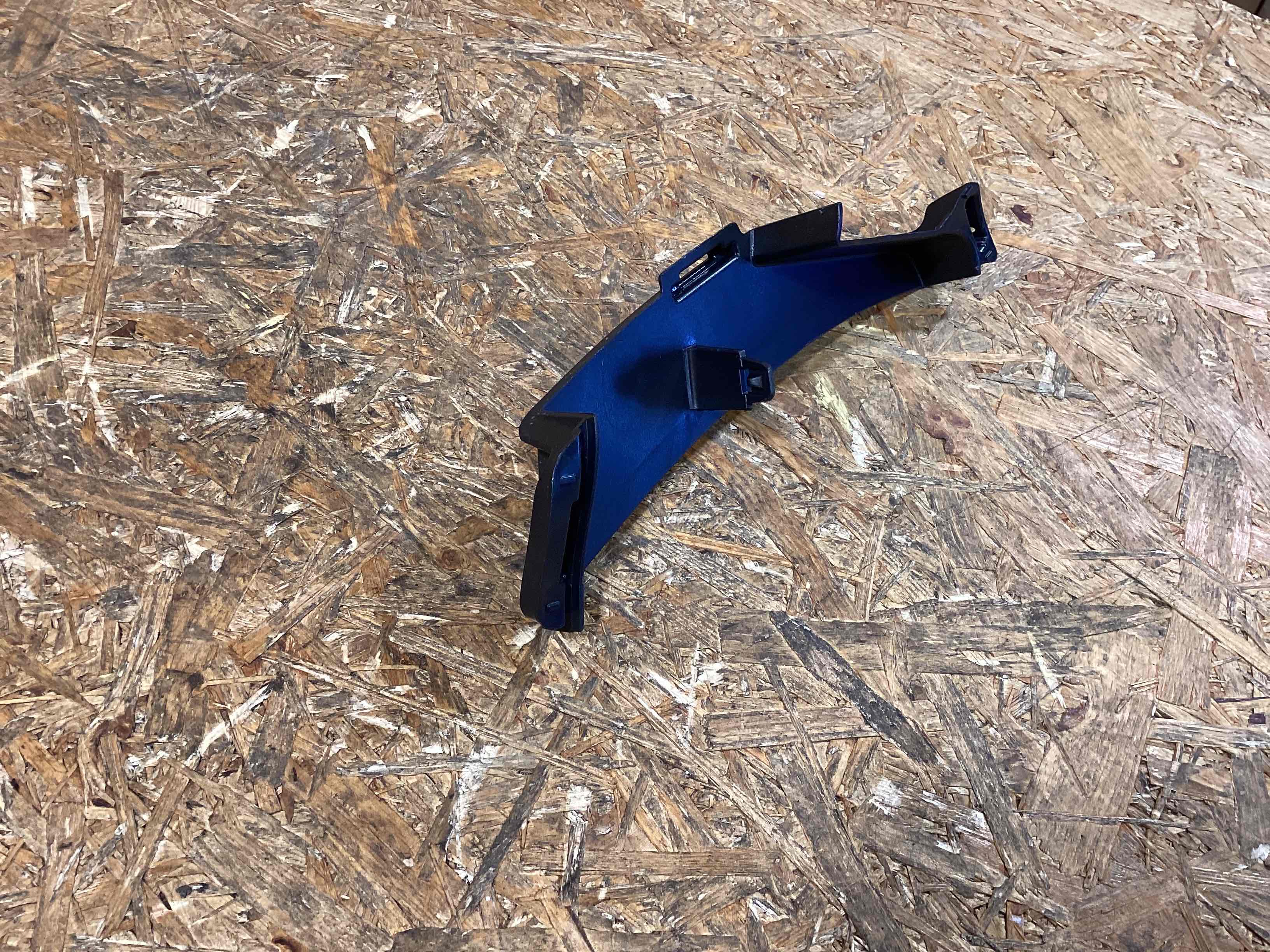 Крепление, кронштейн Porsche Cayenne 260226-106