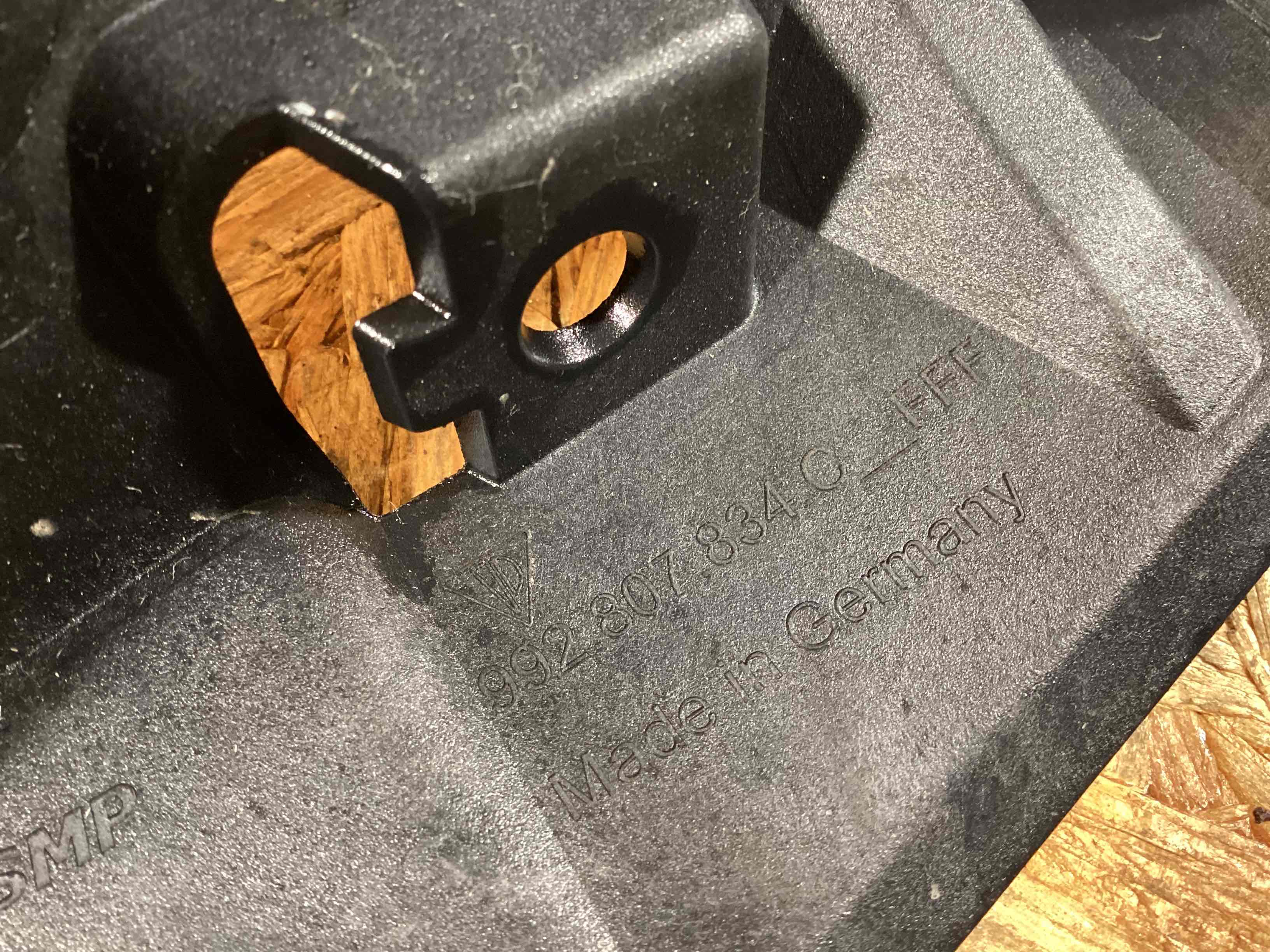 Заглушка, вставка (решетка) в бампер Porsche 911 260226-109