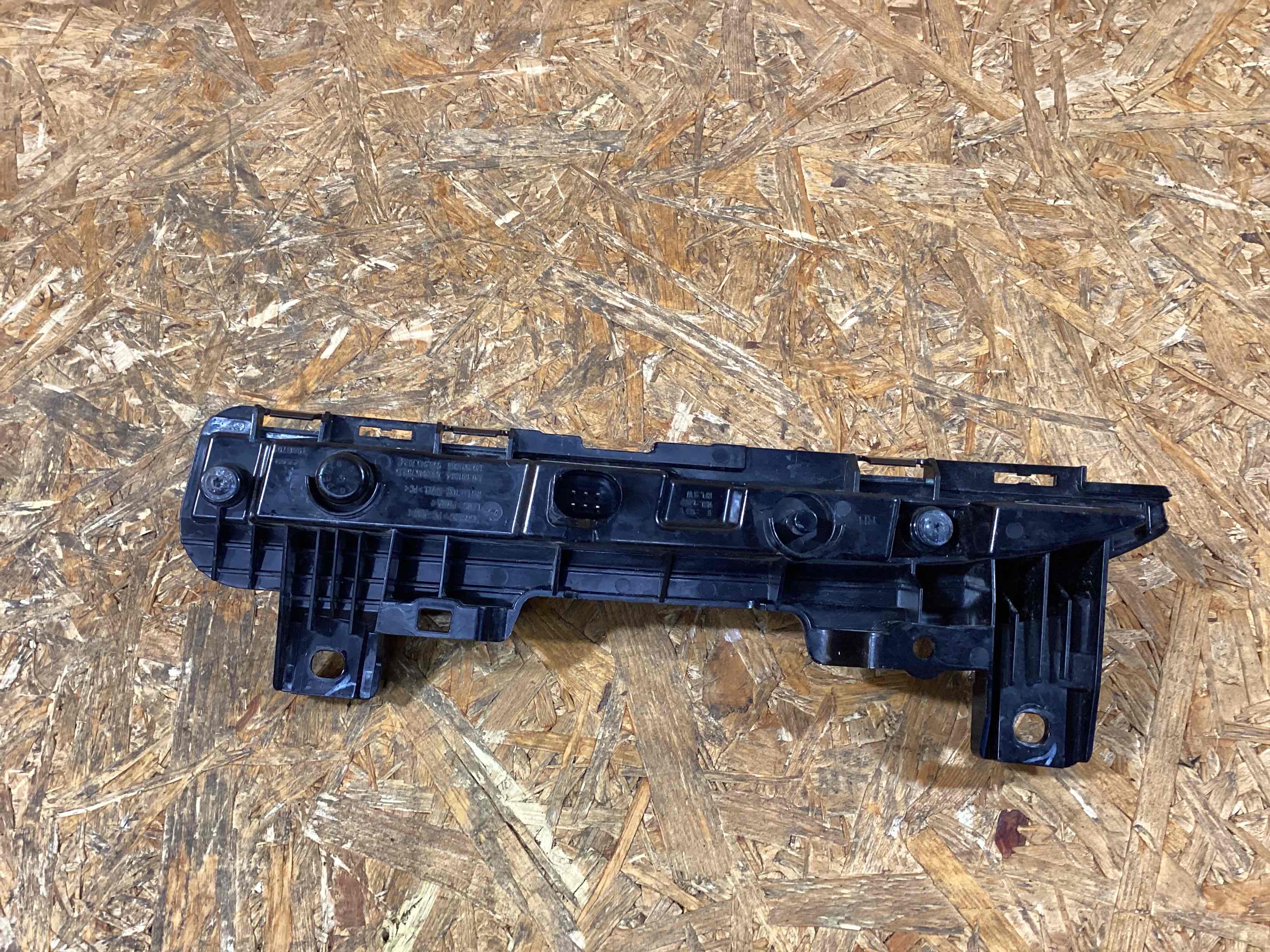 Фара противотуманная Porsche Macan 260226-112