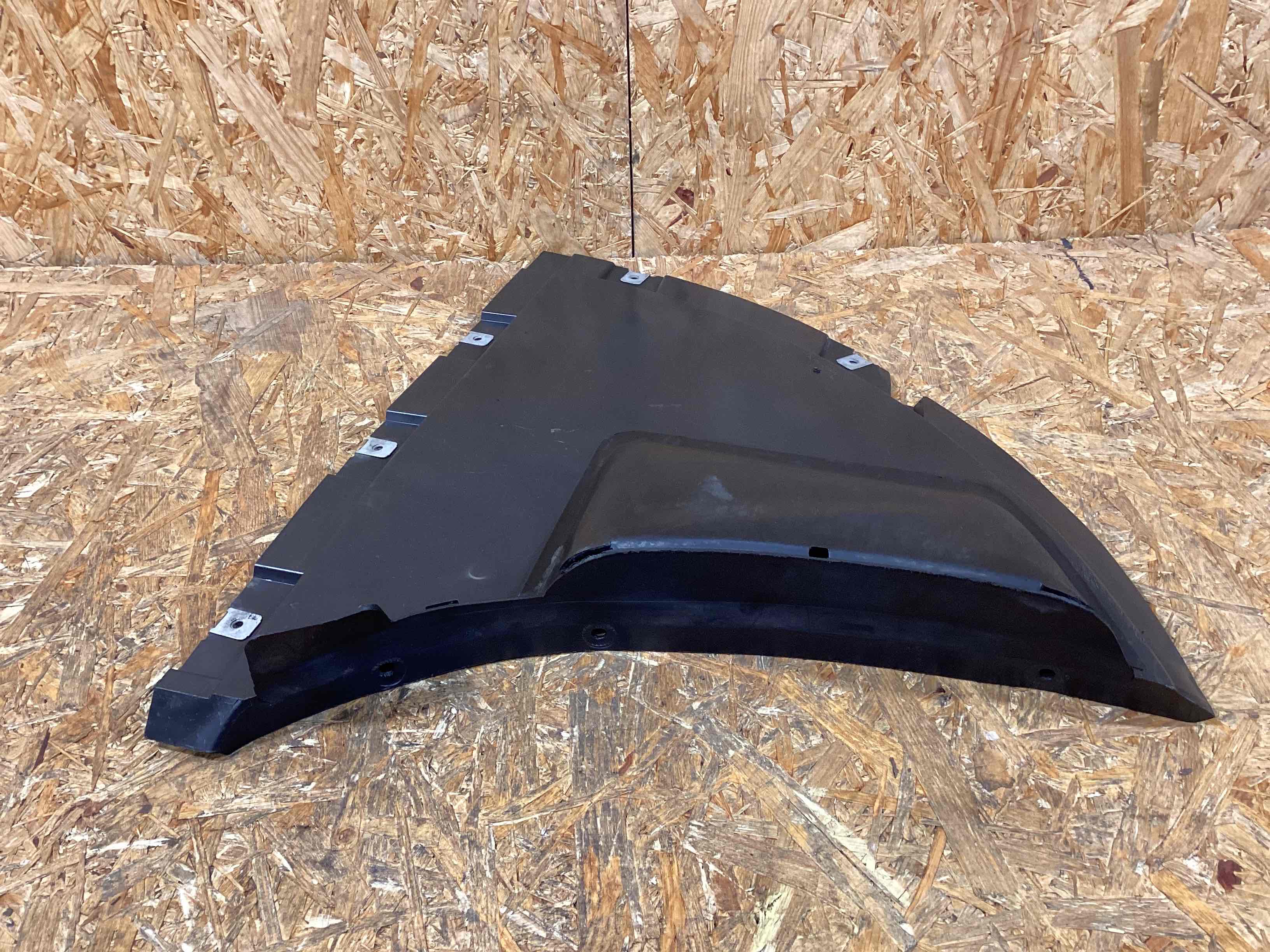 Защита арок передняя левая (подкрылок) Porsche Taycan 260226-113