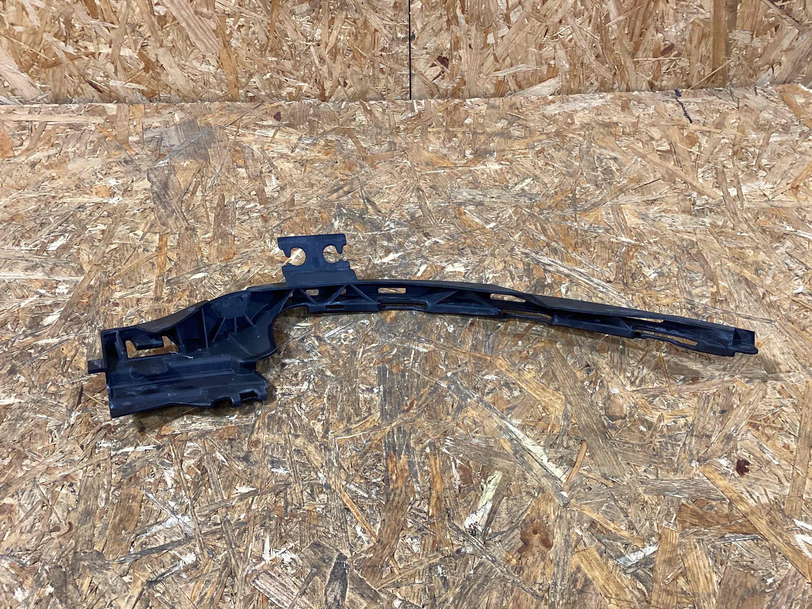 Крепление бампера Porsche 911 260226-114