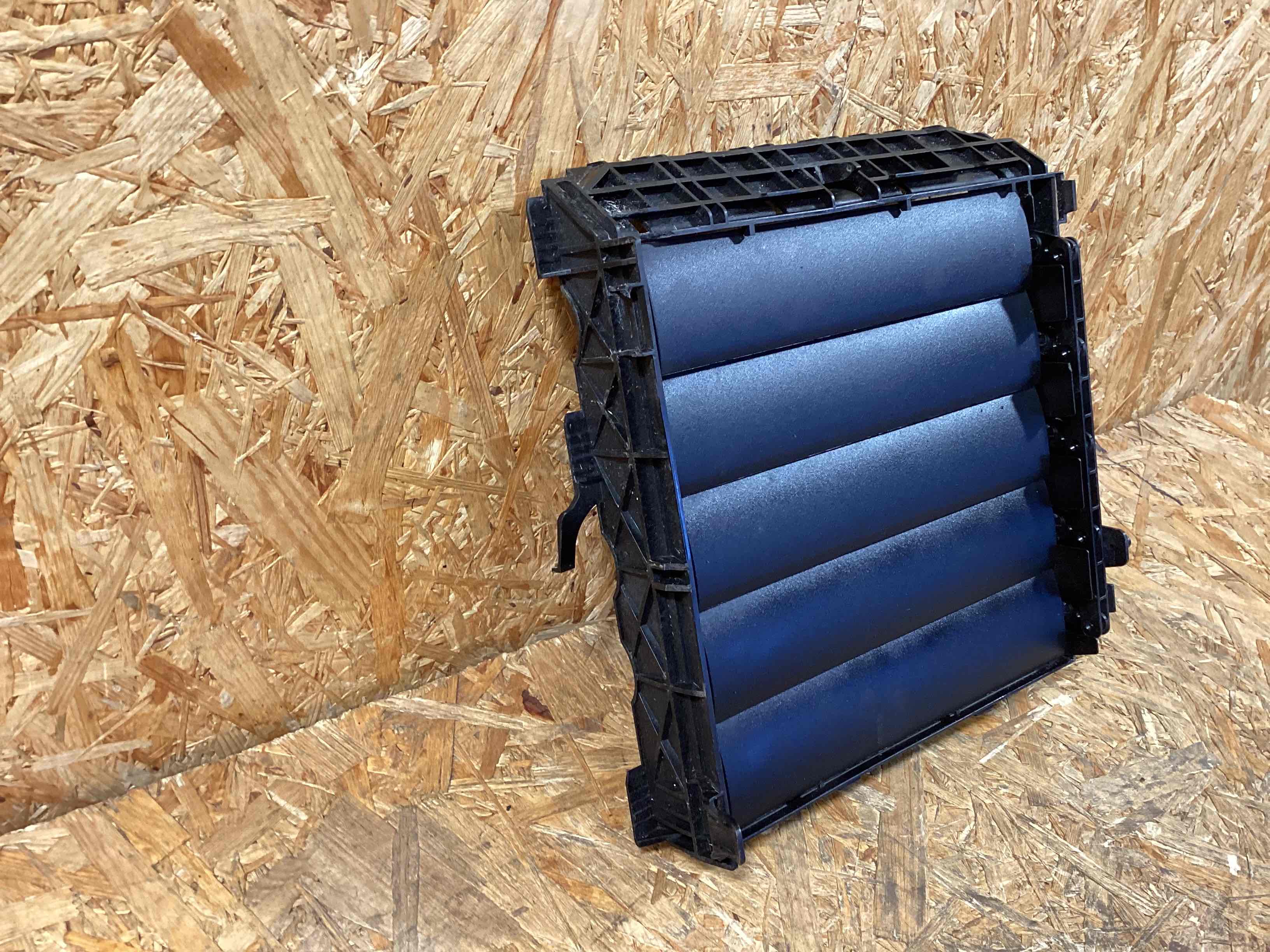 Жалюзи радиатора Porsche Cayenne 260226-115