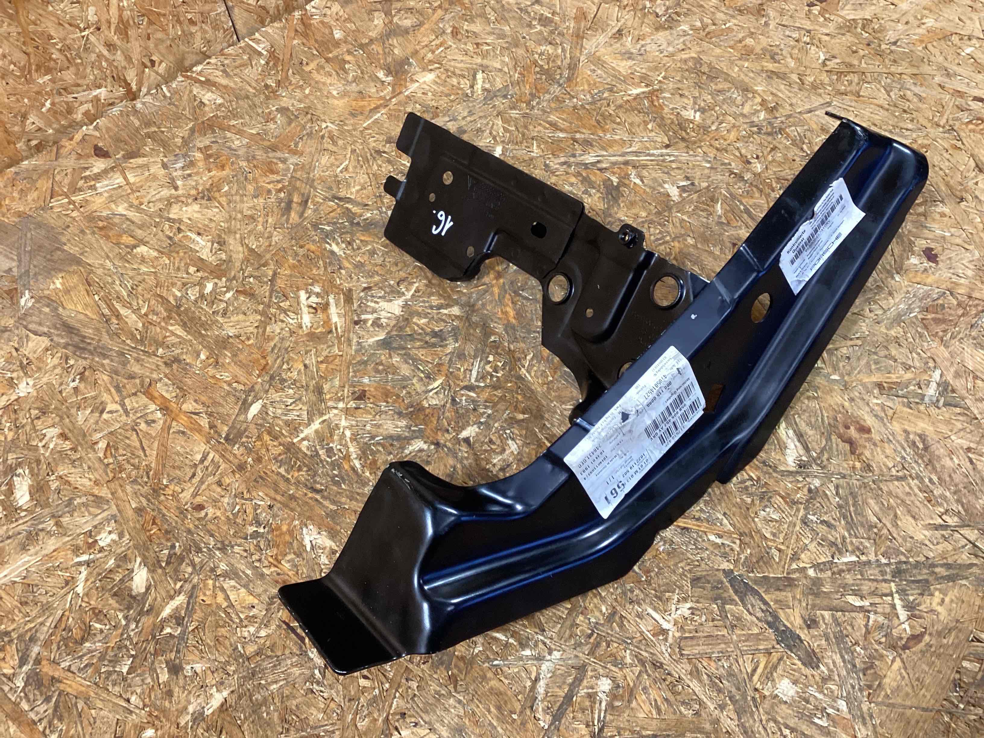 Лонжерон левый Porsche Macan 260226-116