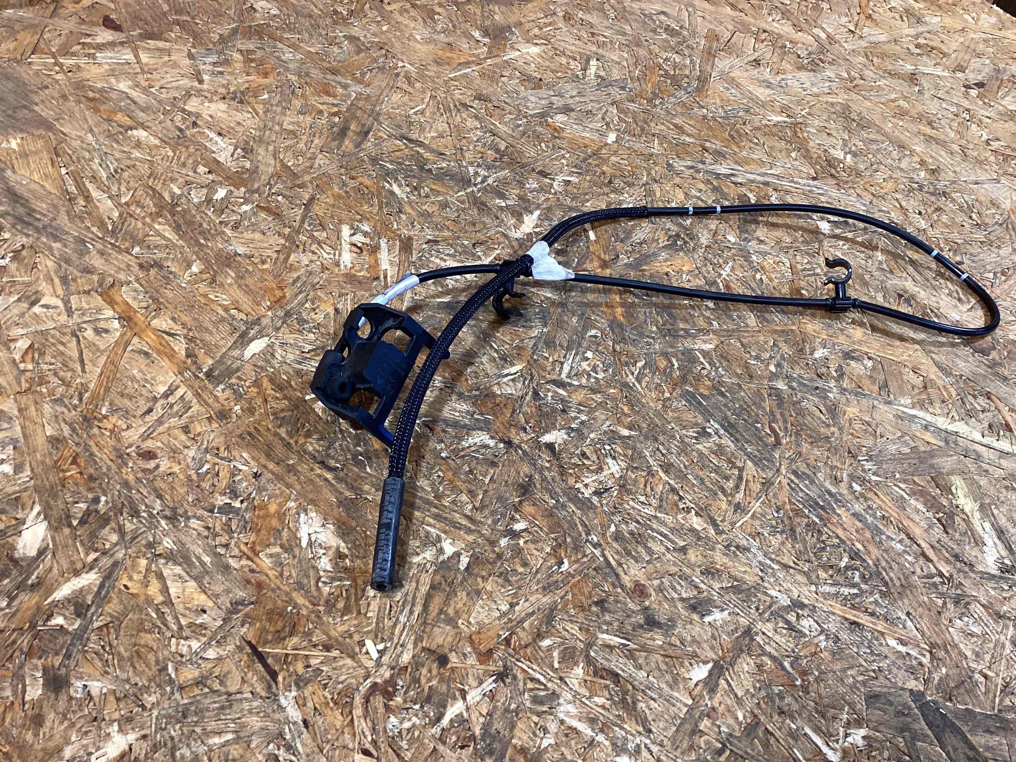 Патрубок Porsche 911 260226-118