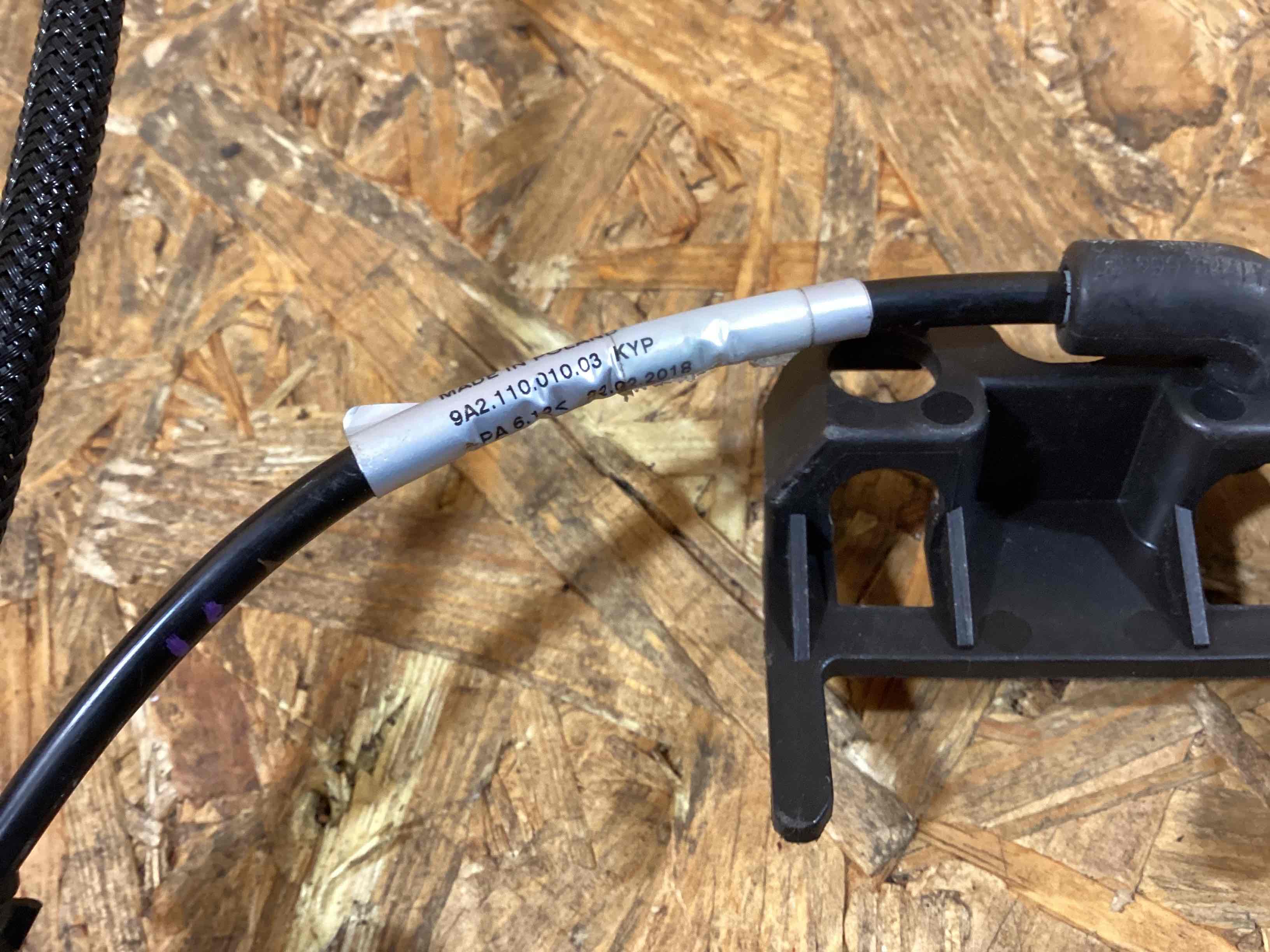 Патрубок Porsche 911 260226-118