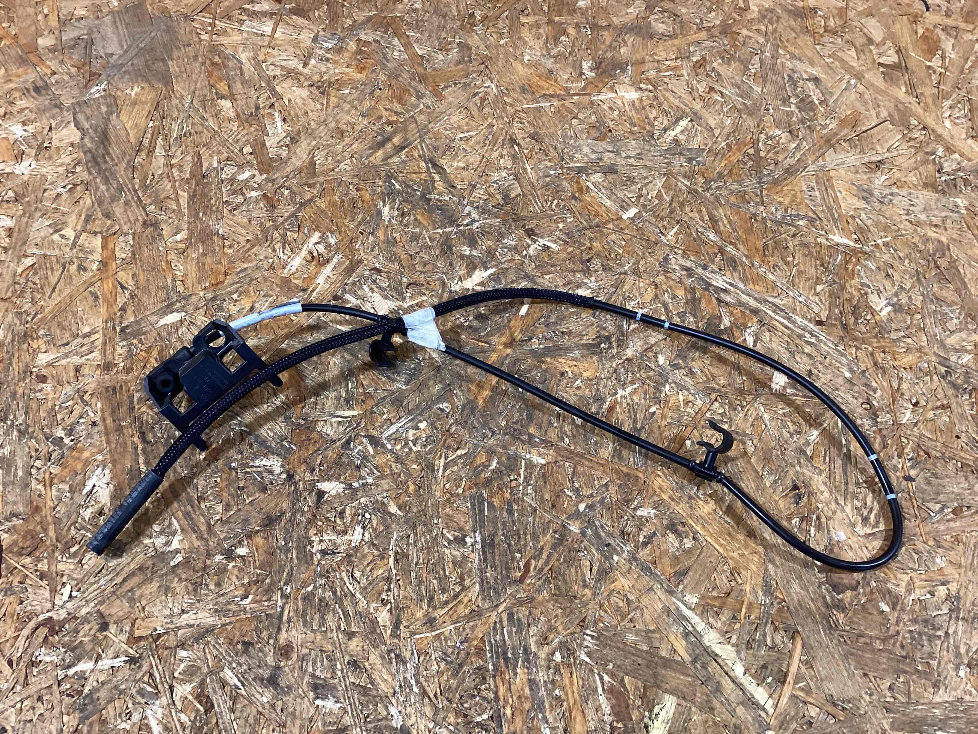 Патрубок Porsche 911 260226-118