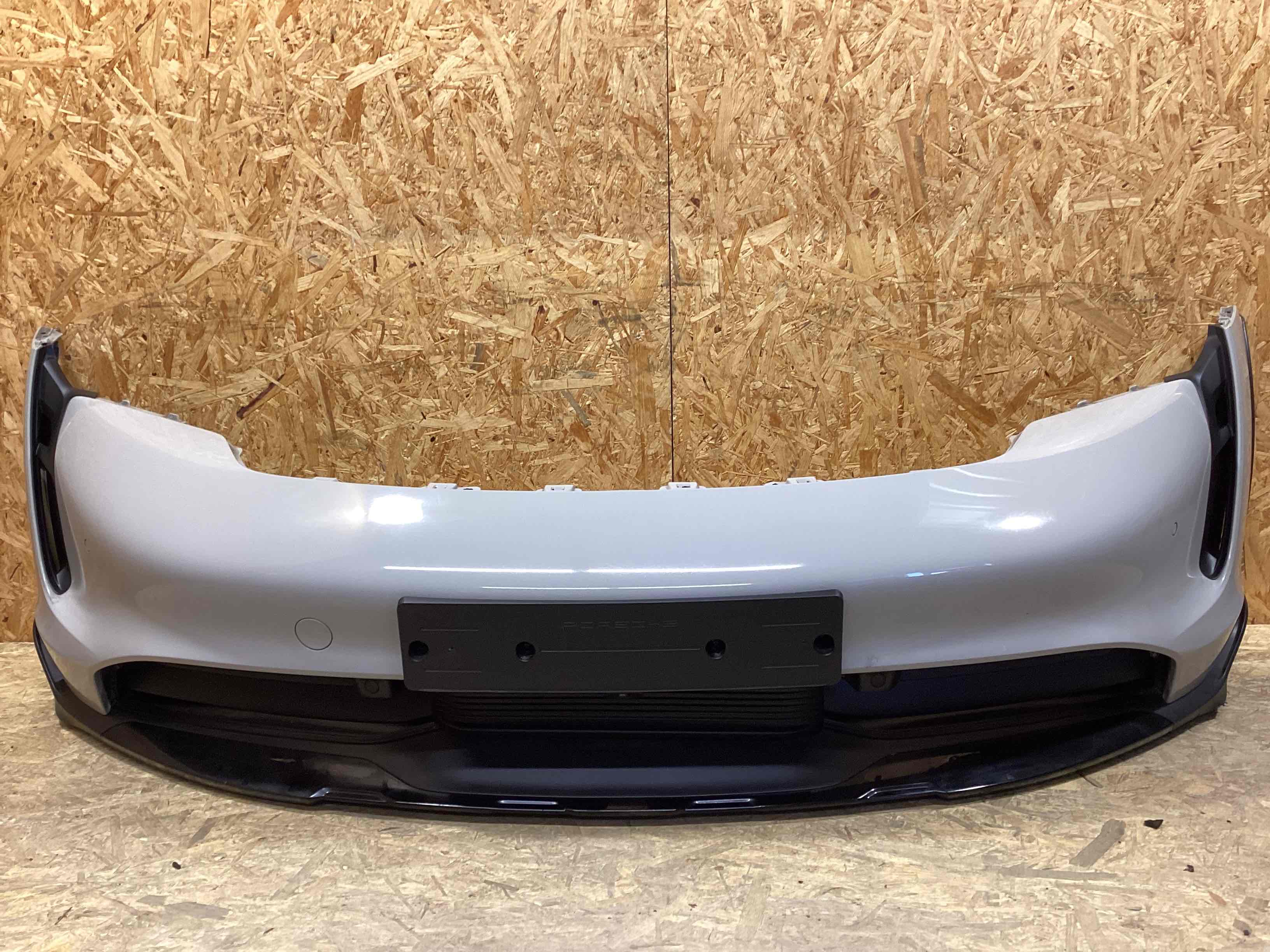 Бампер передний Porsche Taycan 260226-120