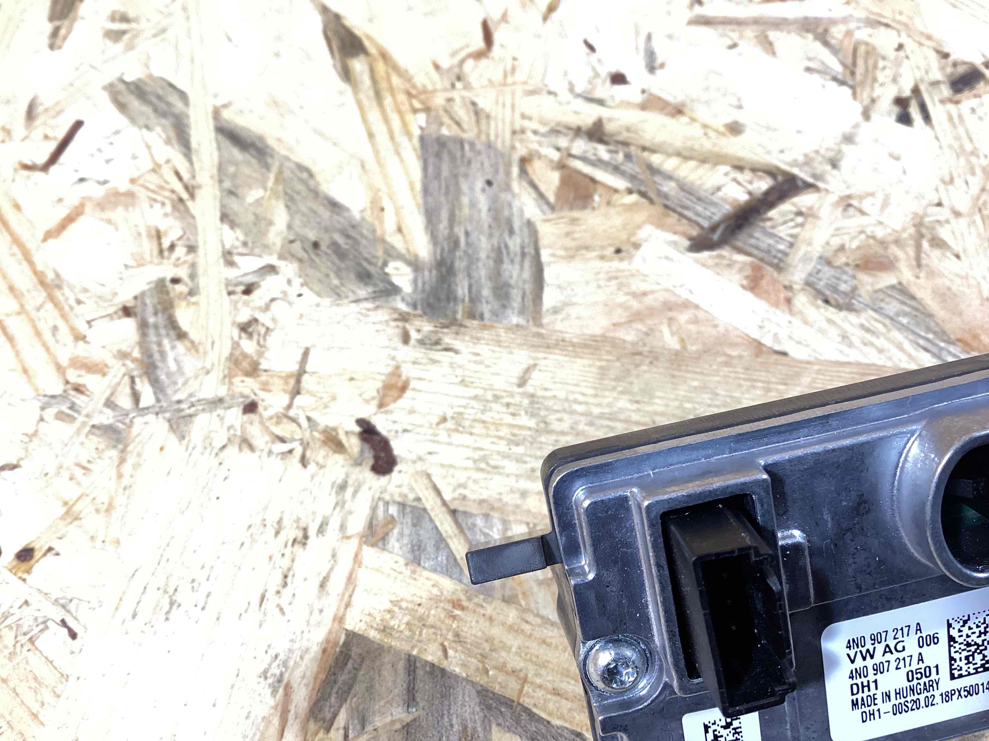 Камера, крепление камеры, корпус Porsche Cayenne 260326-105