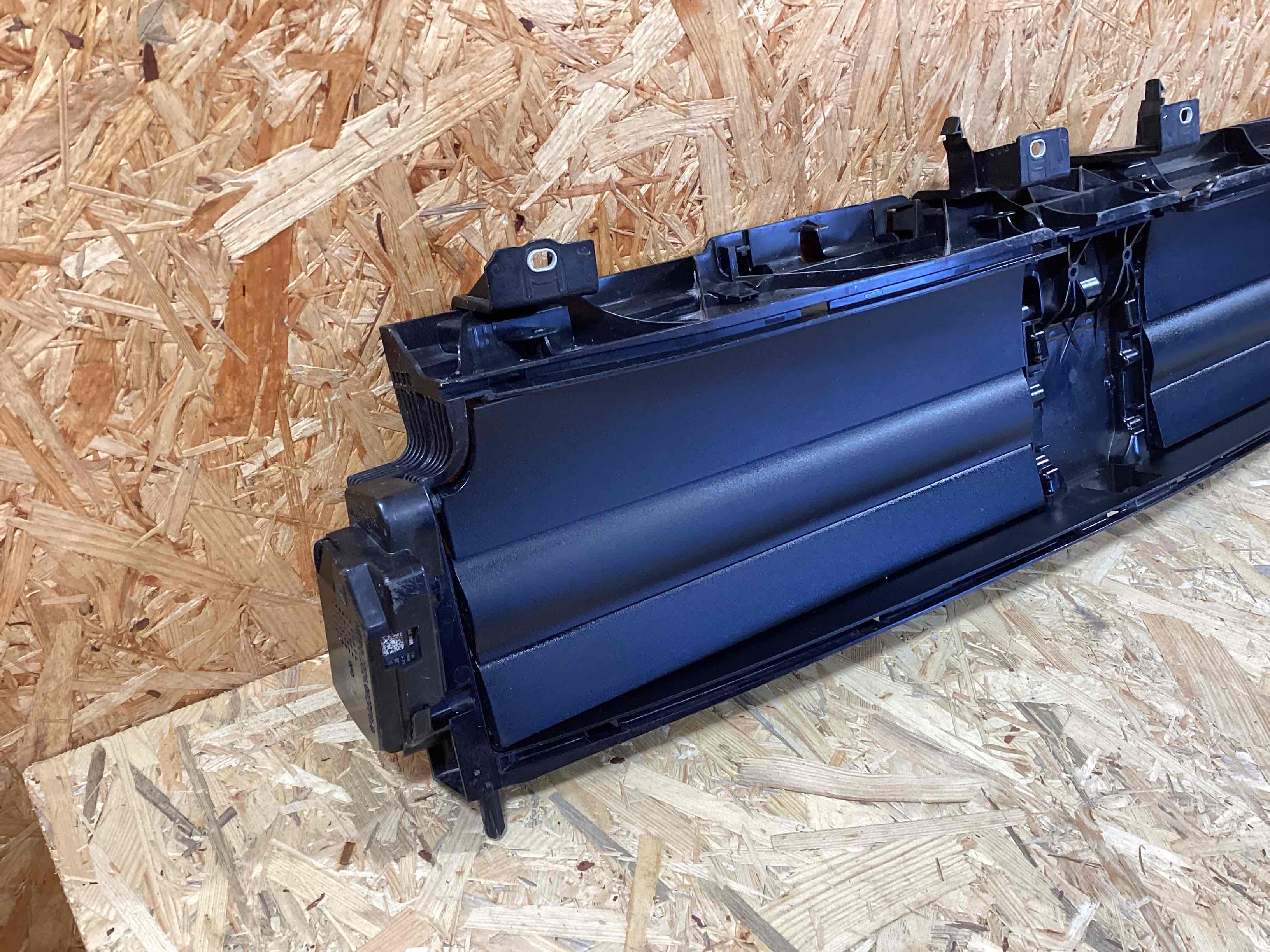 Жалюзи радиатора Porsche Panamera 260326-116