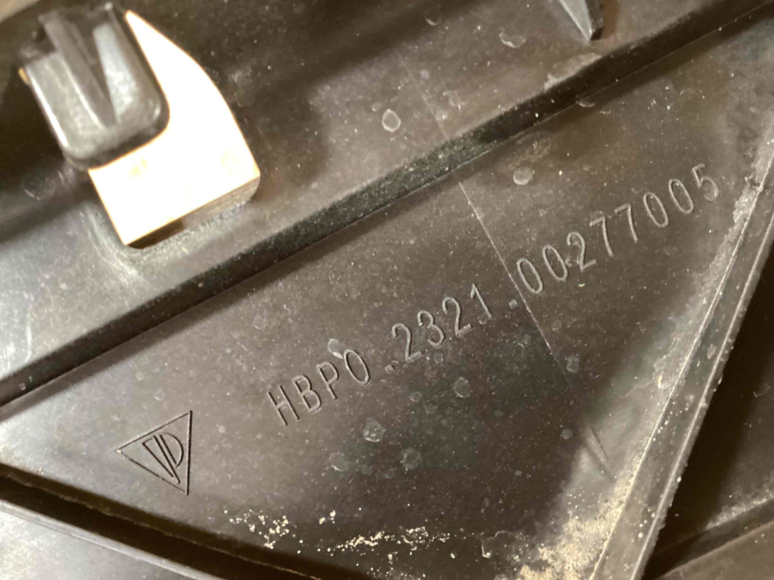 Жалюзи радиатора Porsche Panamera 260326-116