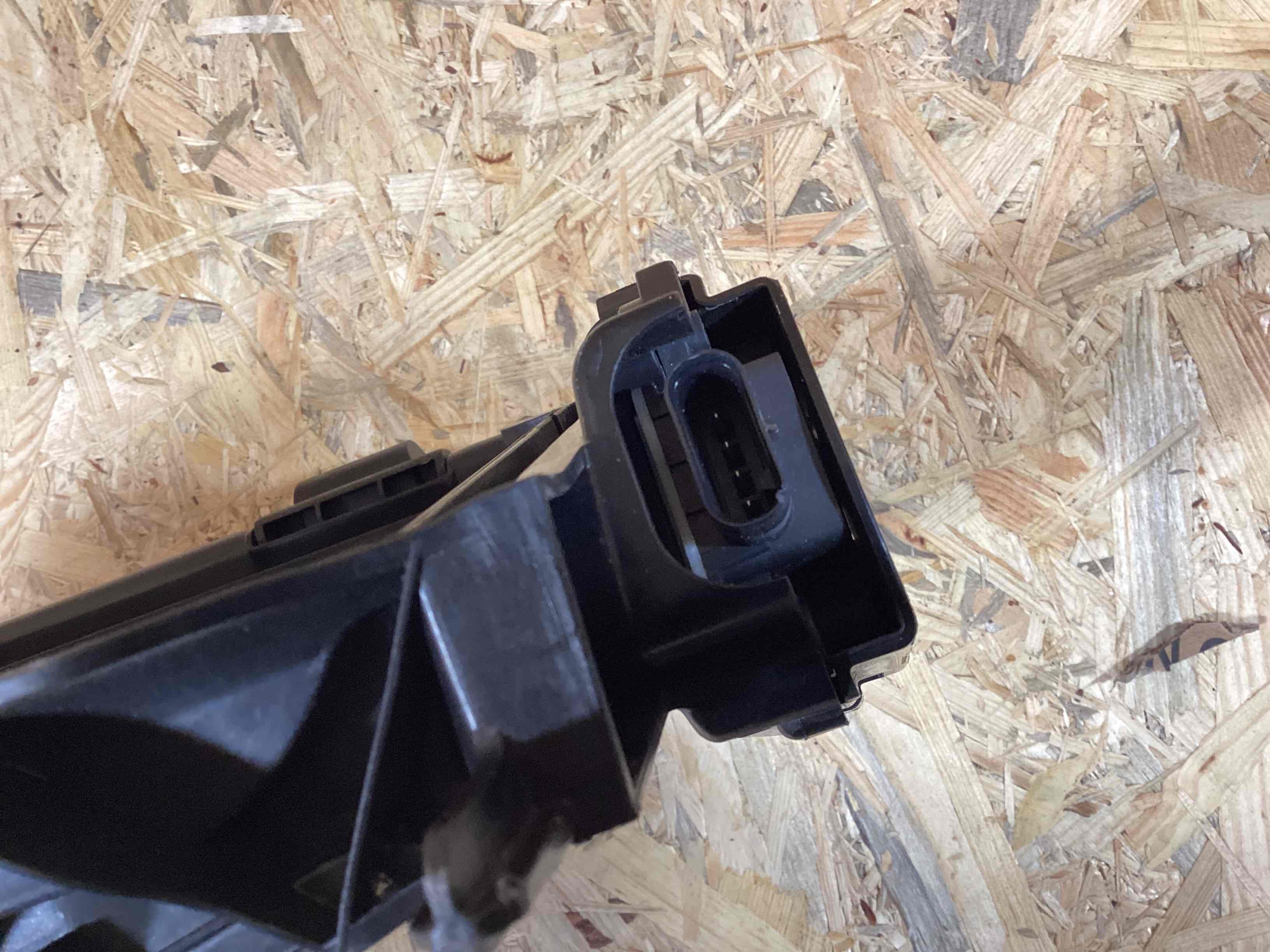 Жалюзи радиатора Porsche Panamera 260326-116