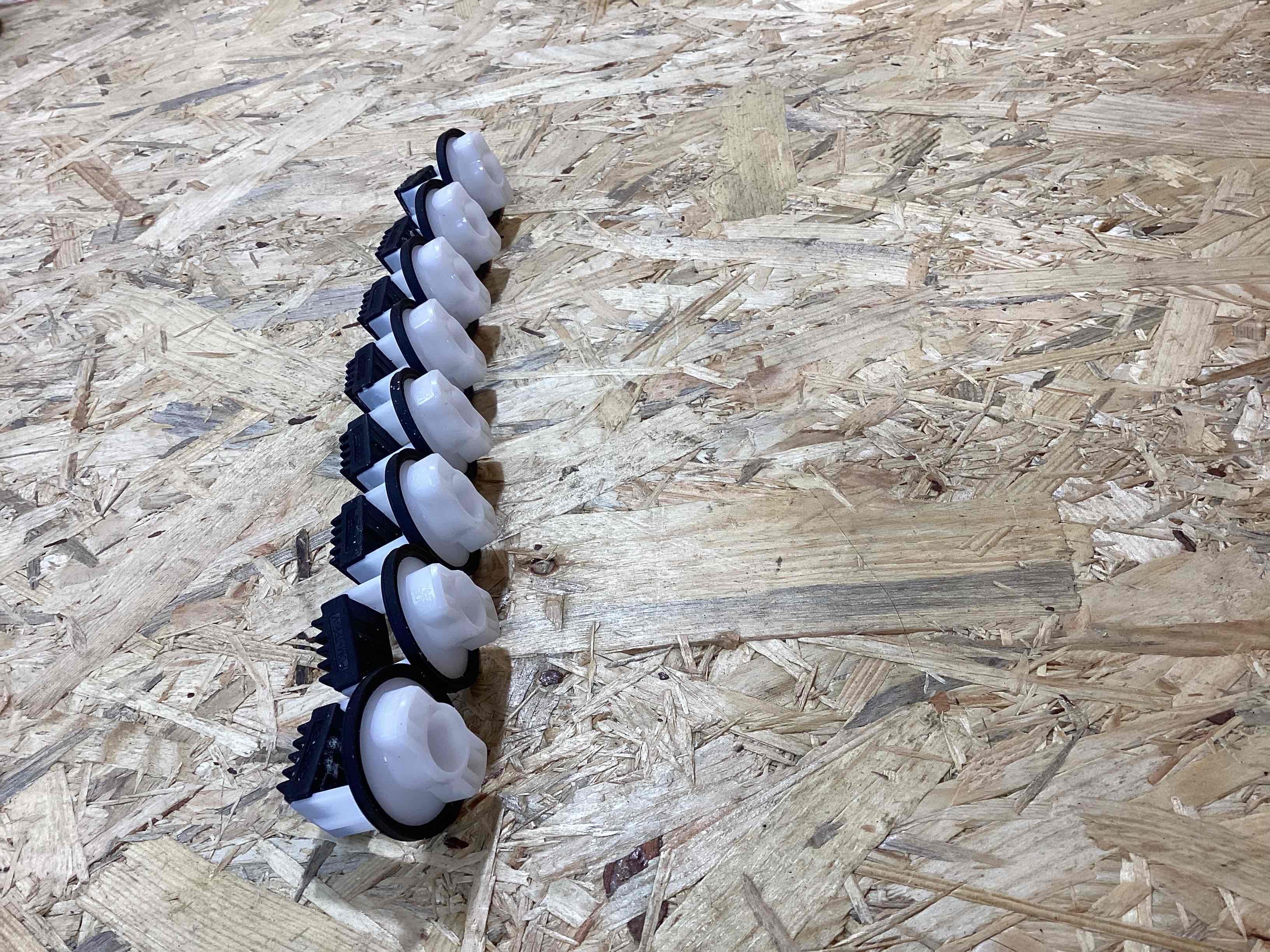 Молдинг двери передней правой Porsche Macan 260326-119